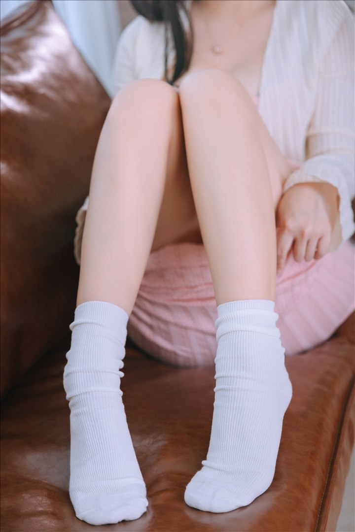 Ri Nai Jiao - Piano Teacher 215P