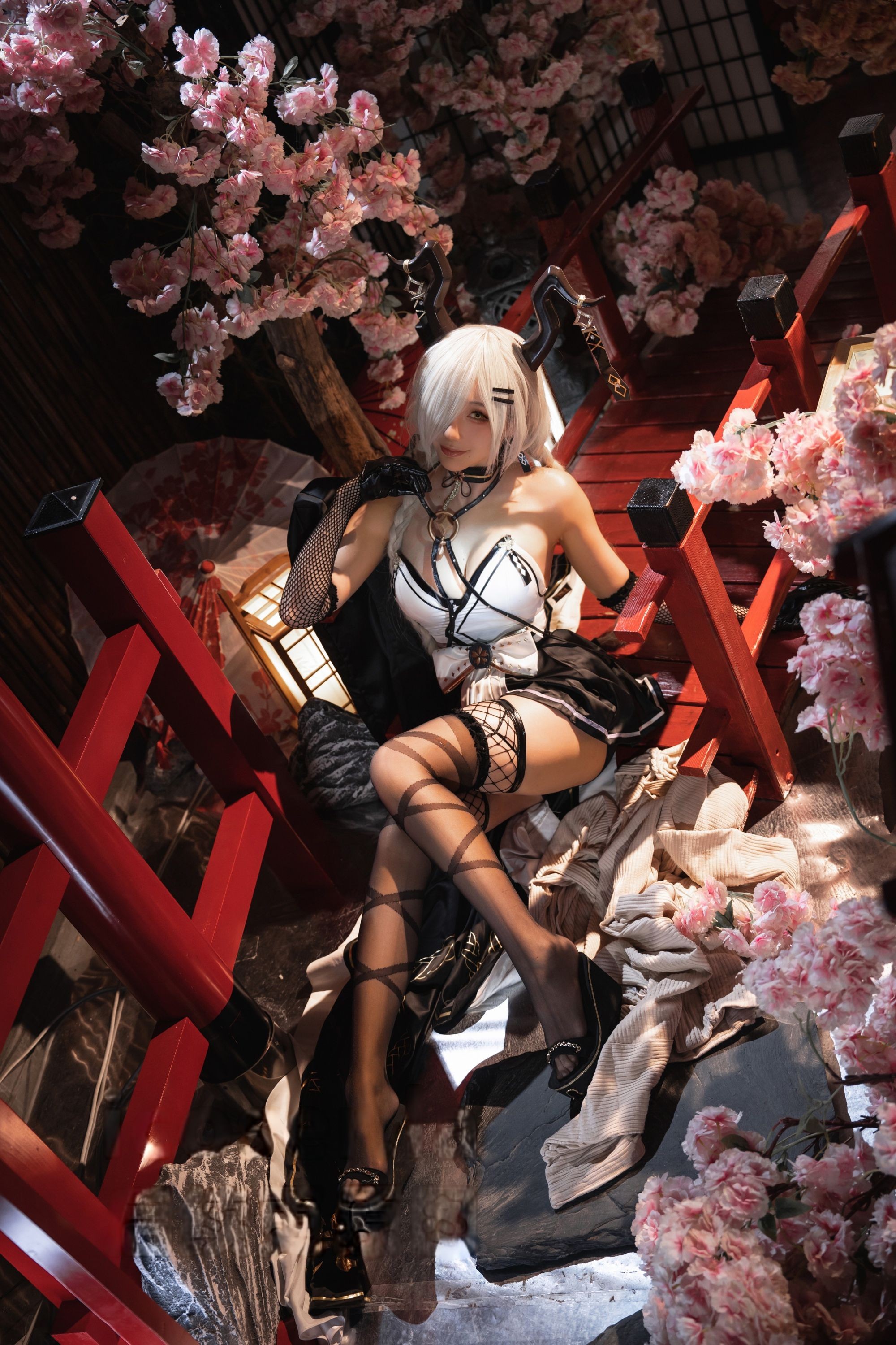 如月灰 アズールレーン – 尾張 28P