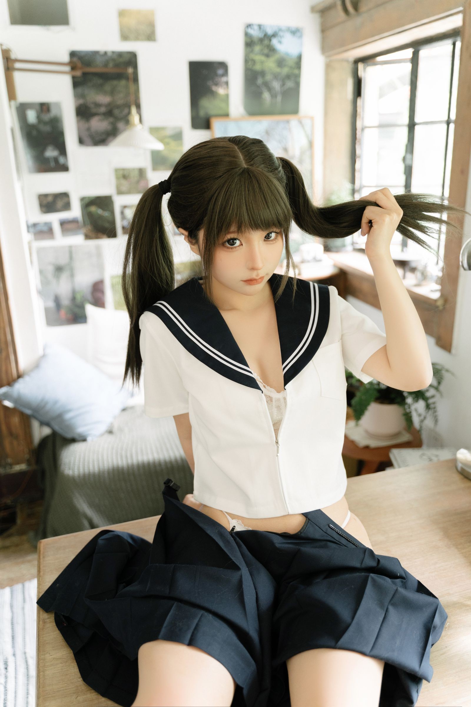 Bo anh Chun Momo Short Break 99P phong cach trong sang