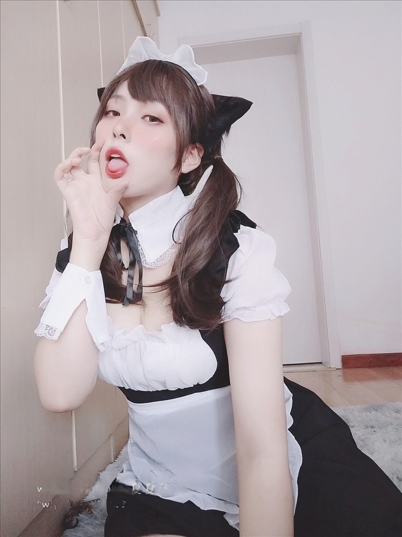 Xia Xia Zi - Cat-Eared Maid