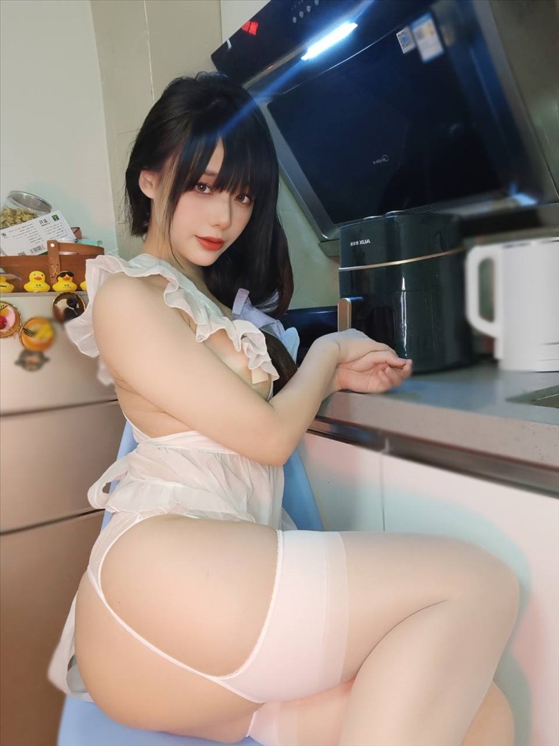 Jiu Yan 居家太太 白ストッキング私房写真 33P