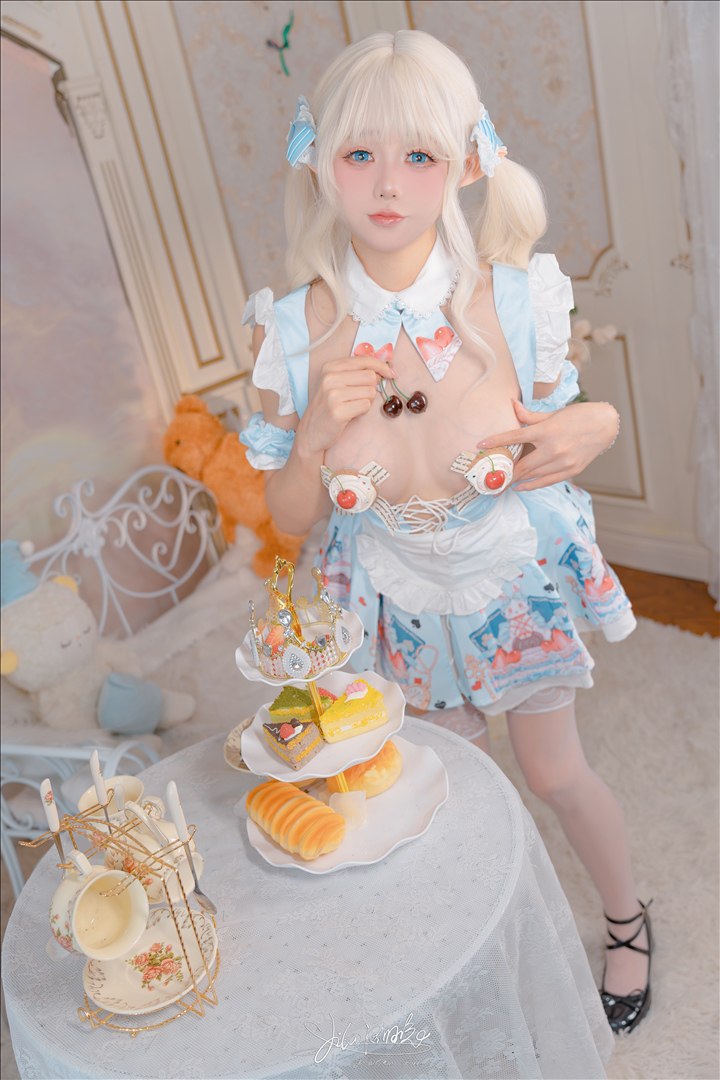 Cắn một miếng Thỏ Nương - Alice Bánh 58P
