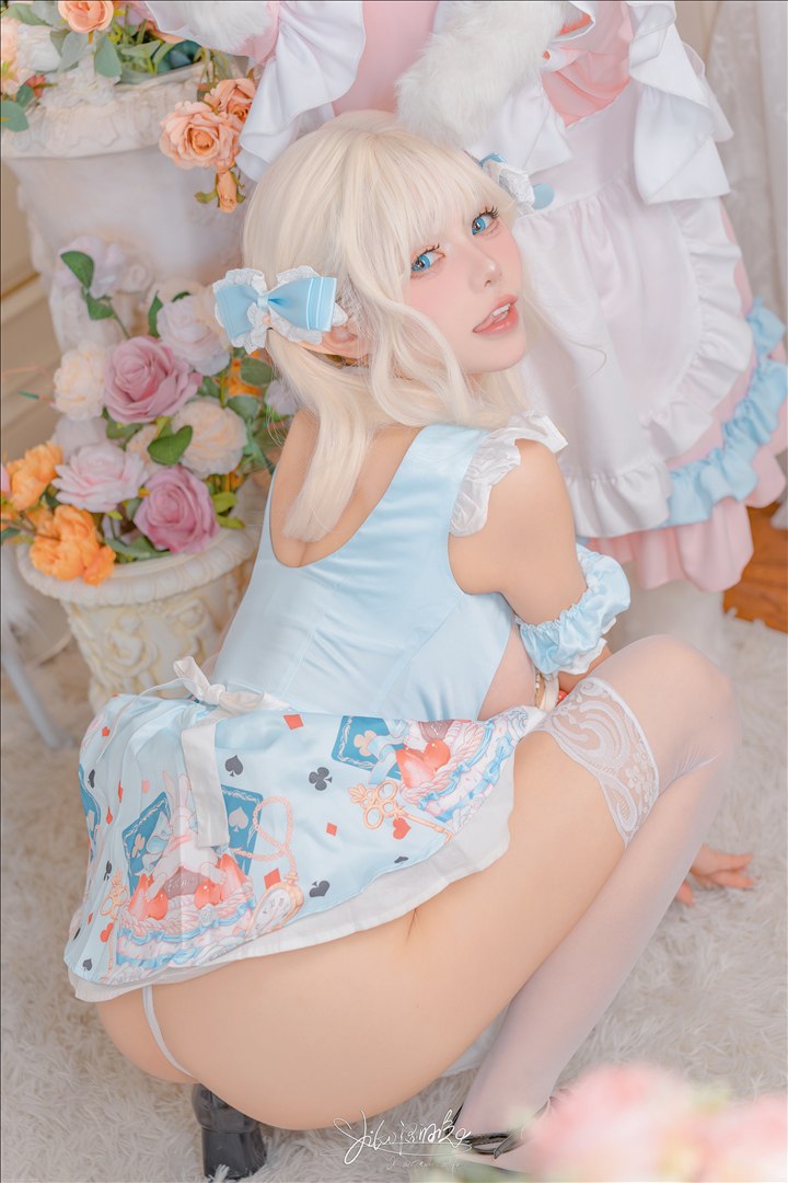 Cắn một miếng Thỏ Nương - Alice Bánh 58P