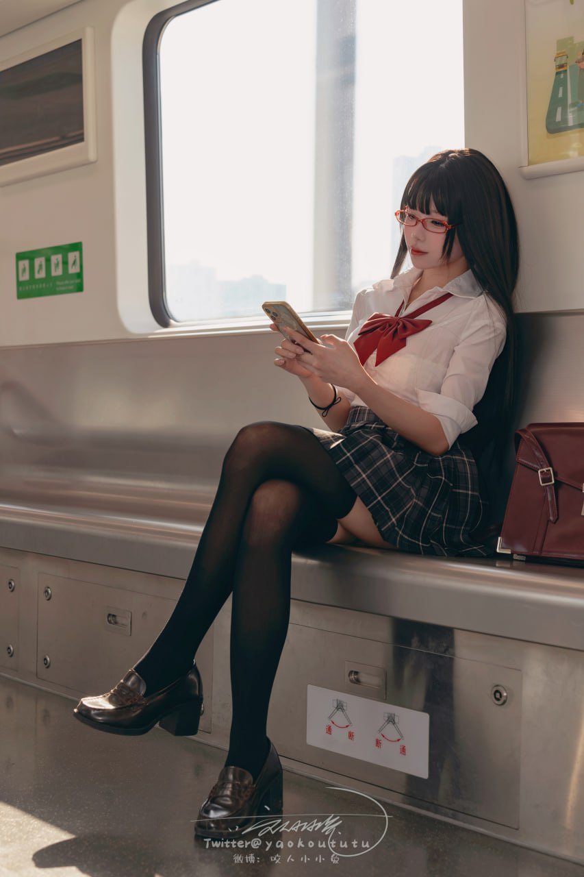 咬一口兔娘 - 電車驚魂& 期待71P1V
