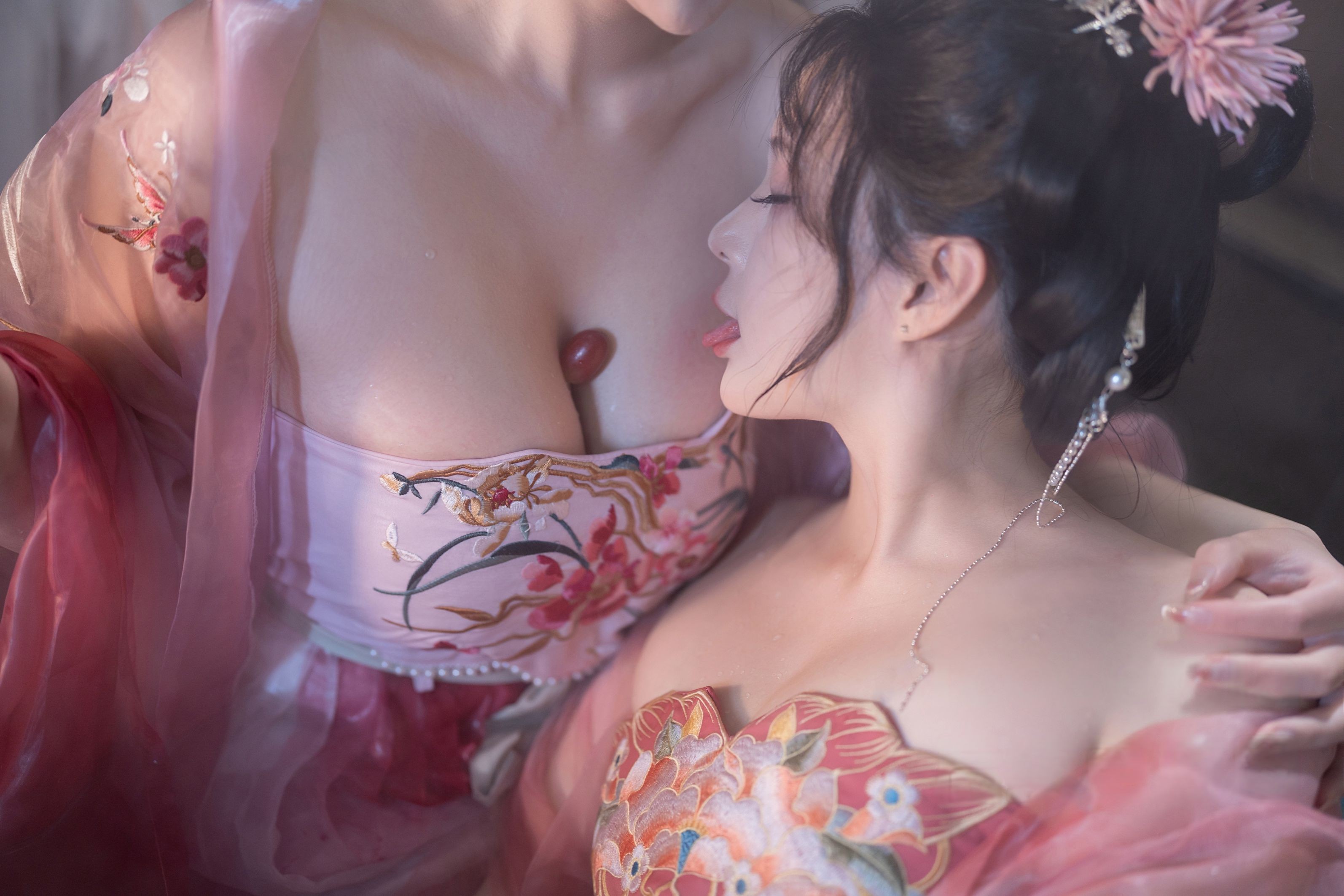 夏夏子&星澜 - 瑤池洗凝脂 111P1V