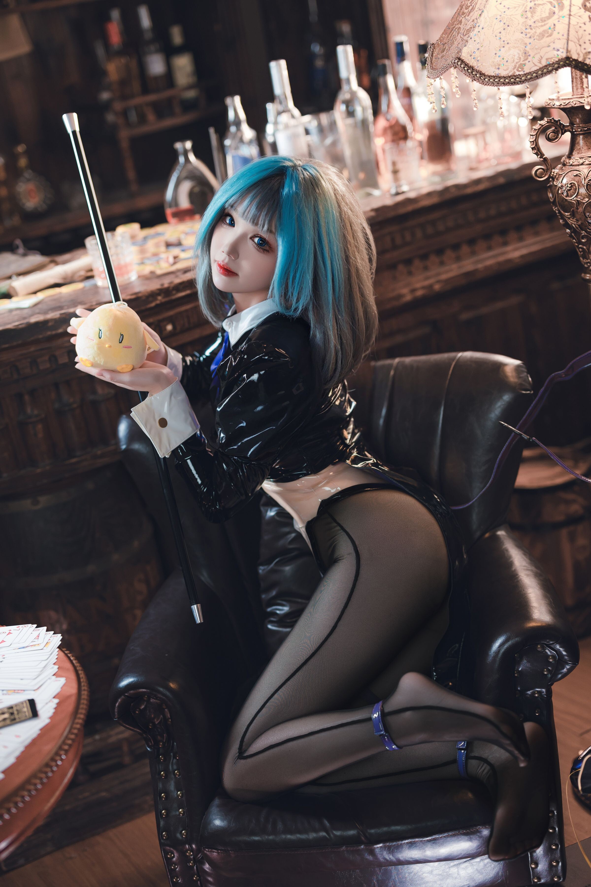 Snow Clear 24 Halloween Cheshire Magician