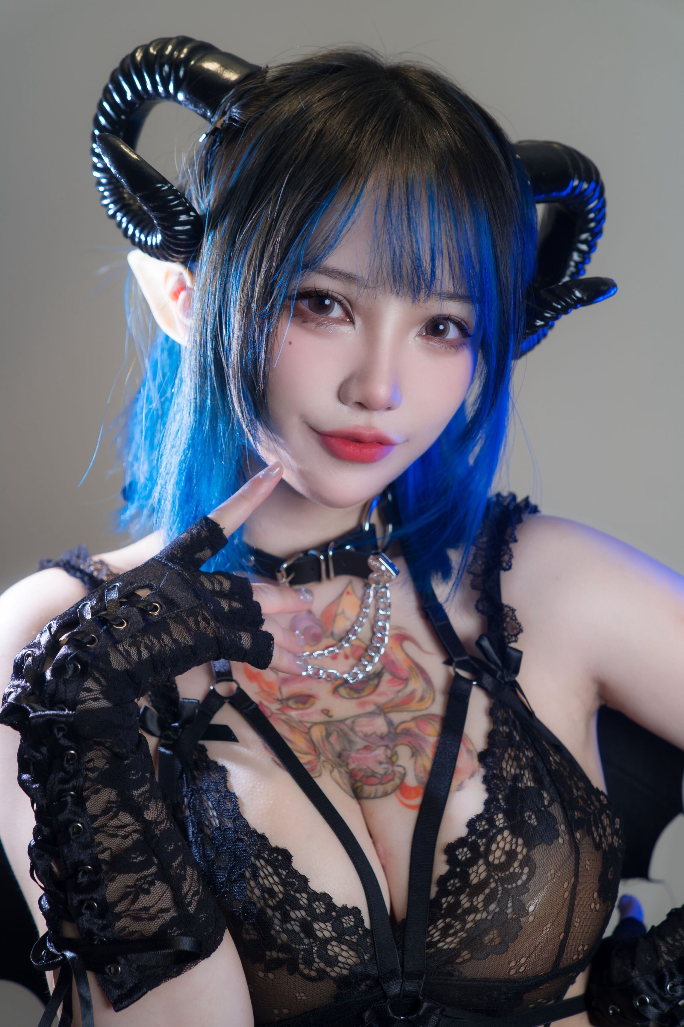 Luoluo - Deep Blue Succubus 46P