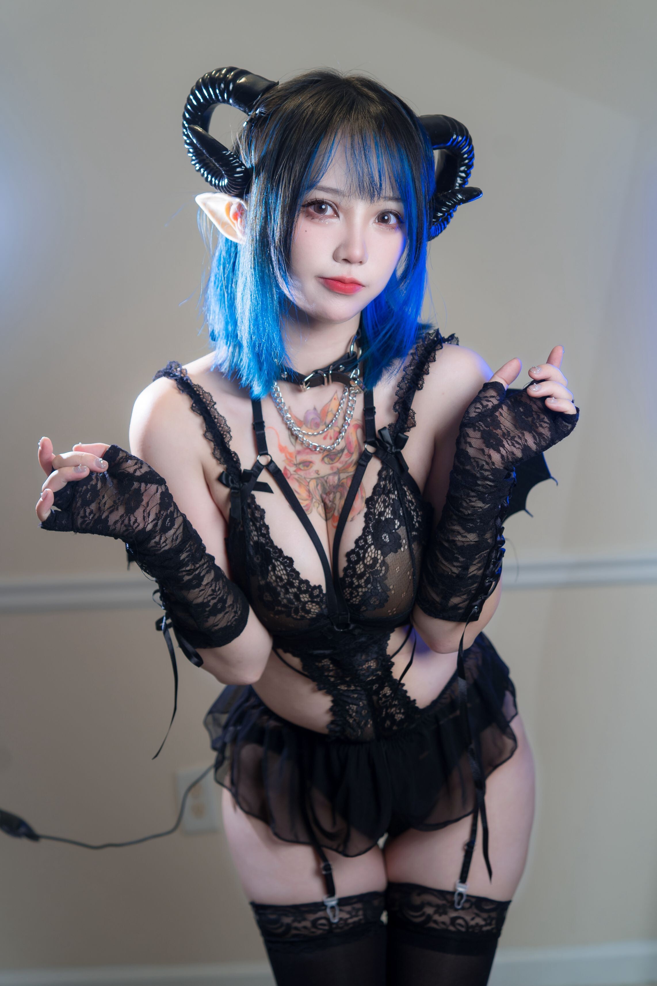 Luoluo - Deep Blue Succubus 46P