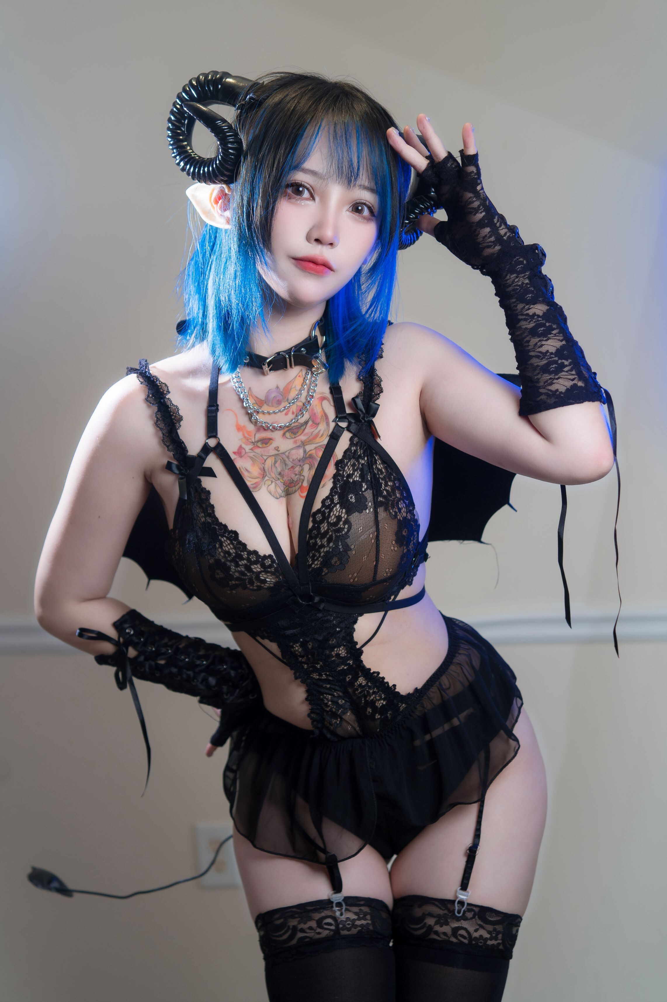 Luoluo - Deep Blue Succubus 46P