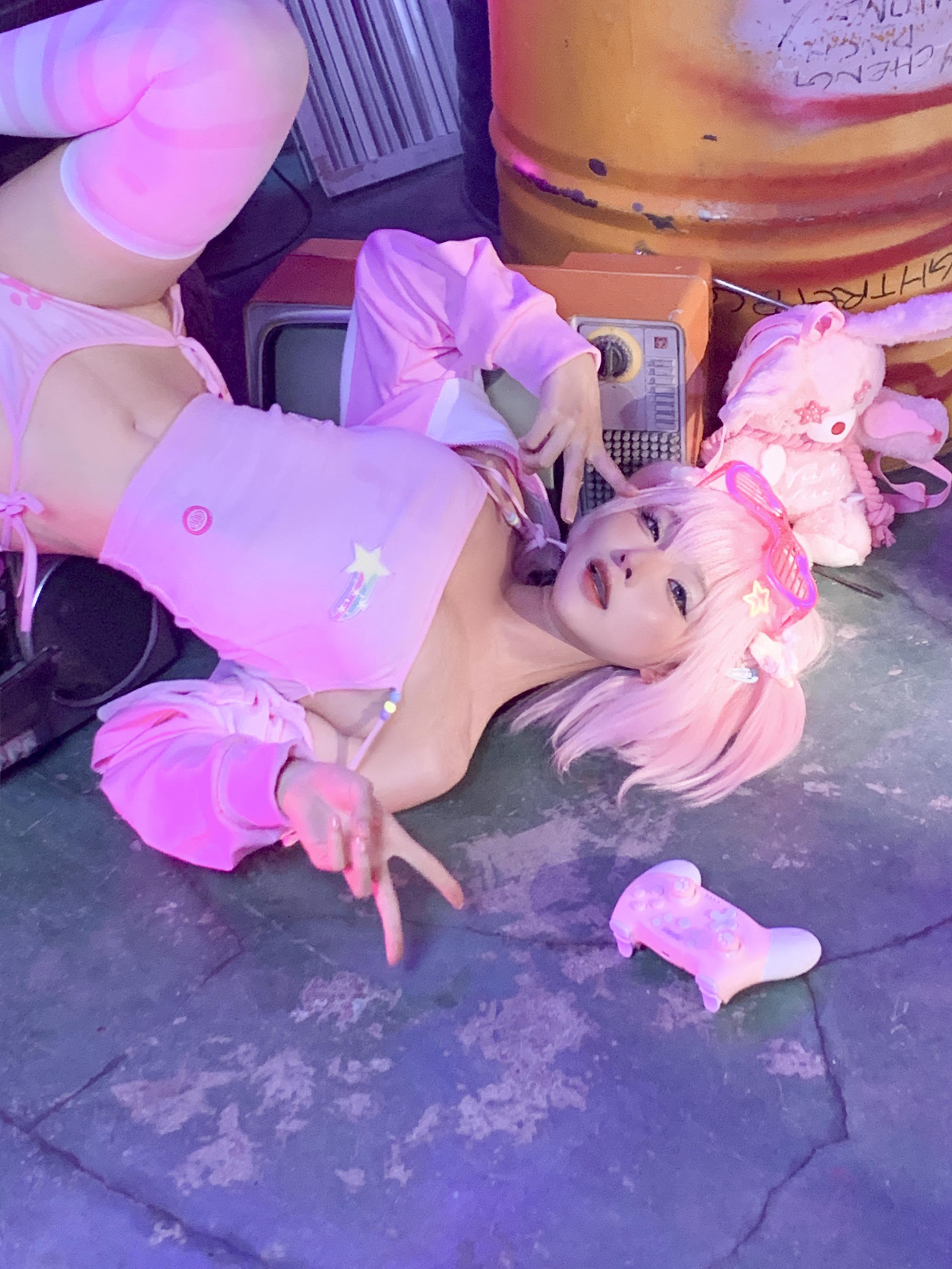 Bo anh cosplay Chun Momo Esports Girl 342P1V