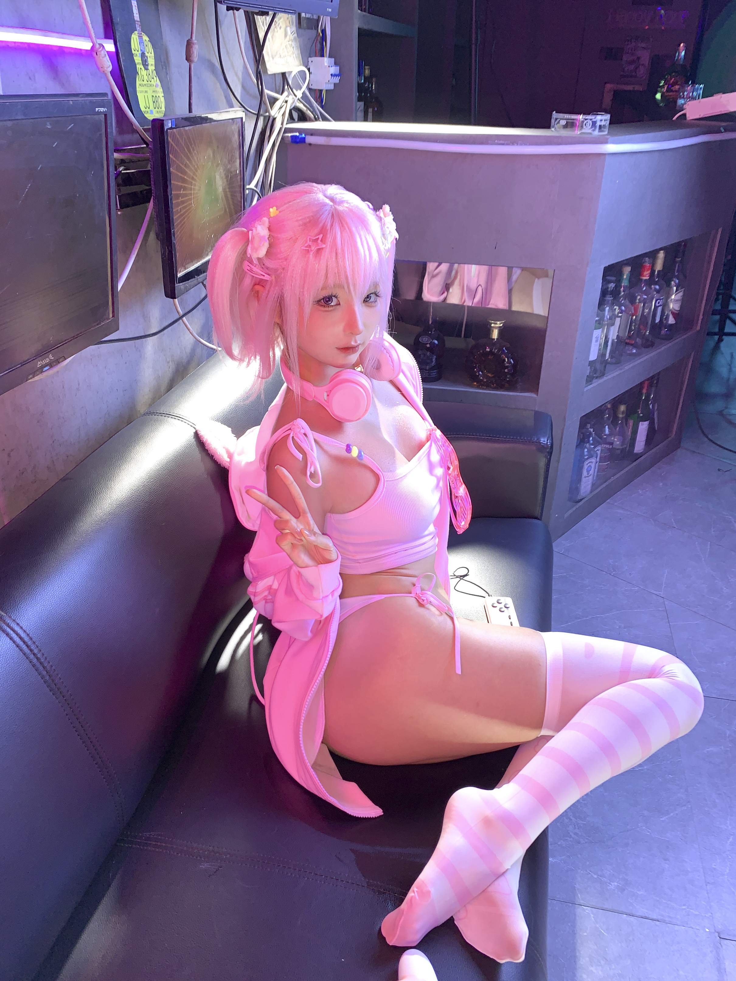 Bo anh cosplay Chun Momo Esports Girl 342P1V