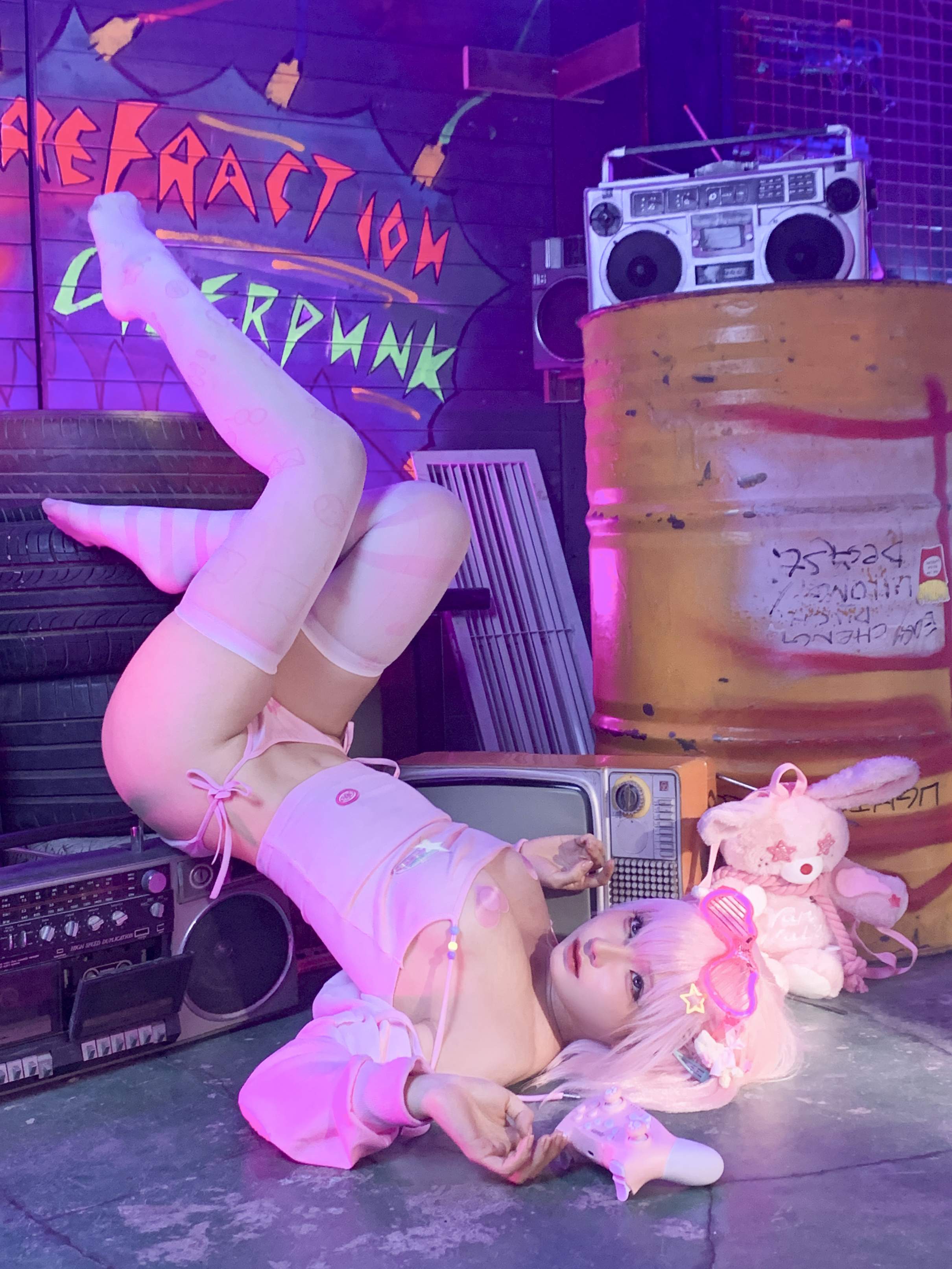 Bo anh cosplay Chun Momo Esports Girl 342P1V