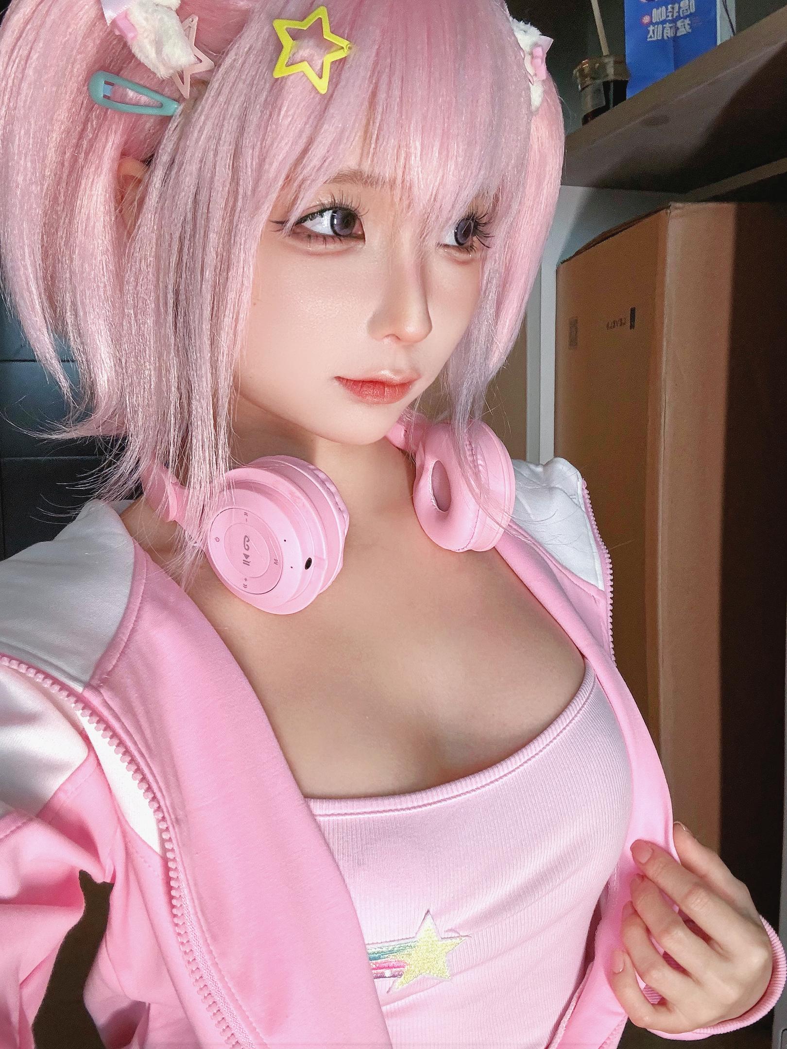 Bo anh cosplay Chun Momo Esports Girl 342P1V