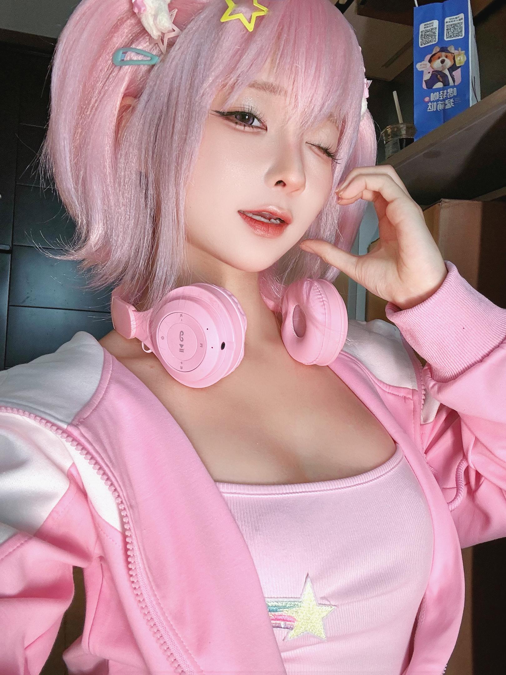 Chun Momo 'e스포츠 소녀' 342P1V 코스프레 사진 세트