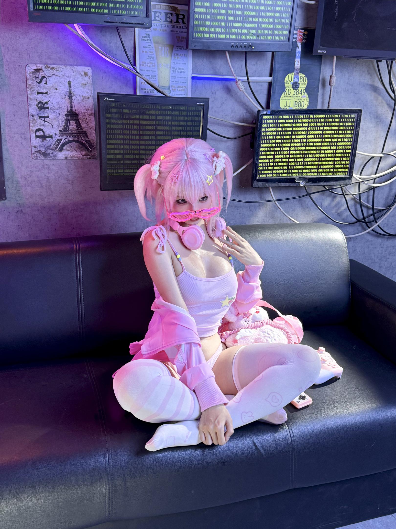 Chun Momo 'e스포츠 소녀' 342P1V 코스프레 사진 세트
