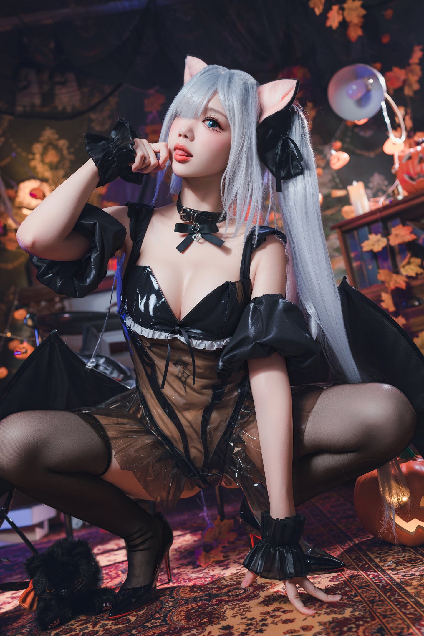 Tuyết Thanh Astra 24 Halloween Janus