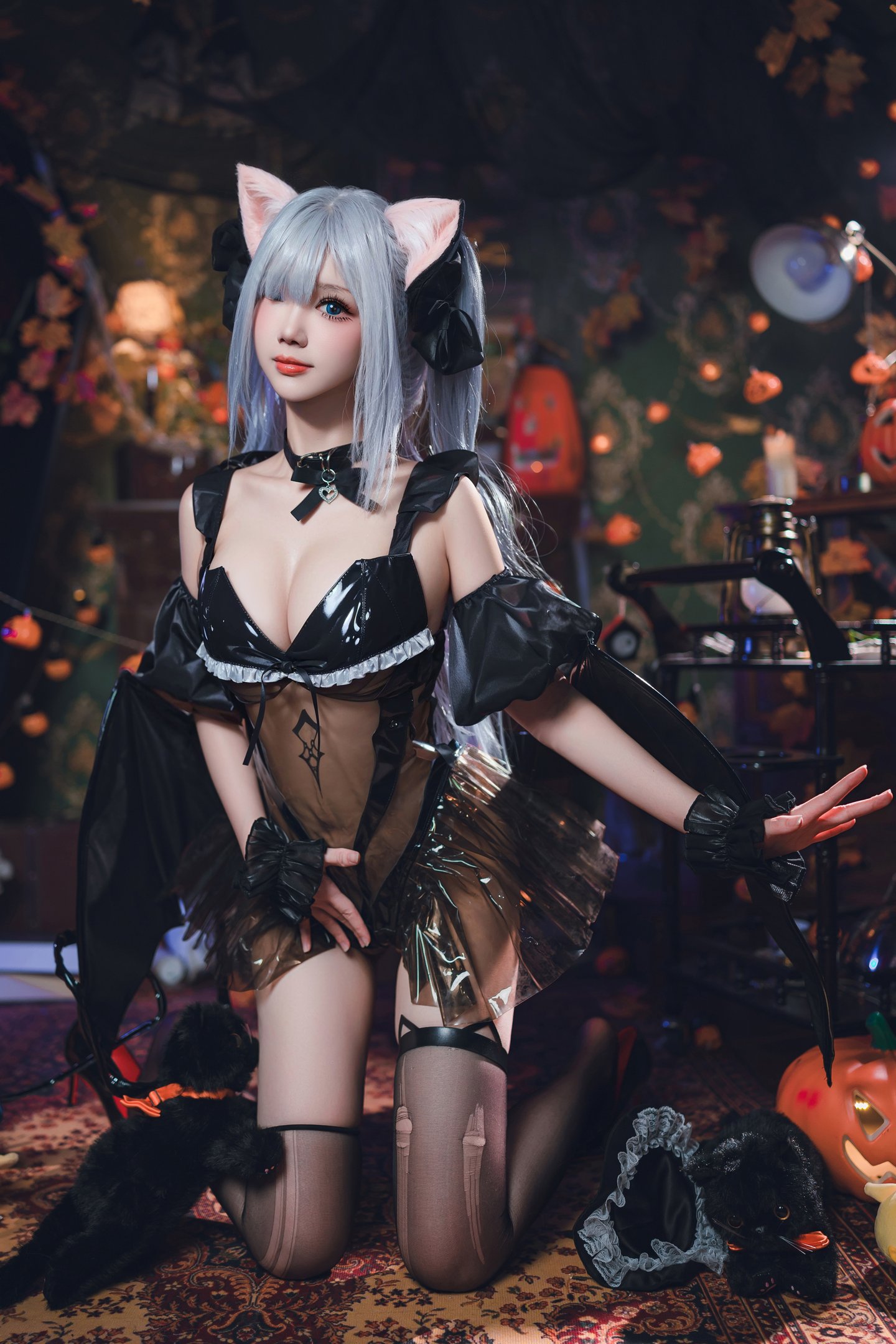 Tuyết Thanh Astra 24 Halloween Janus