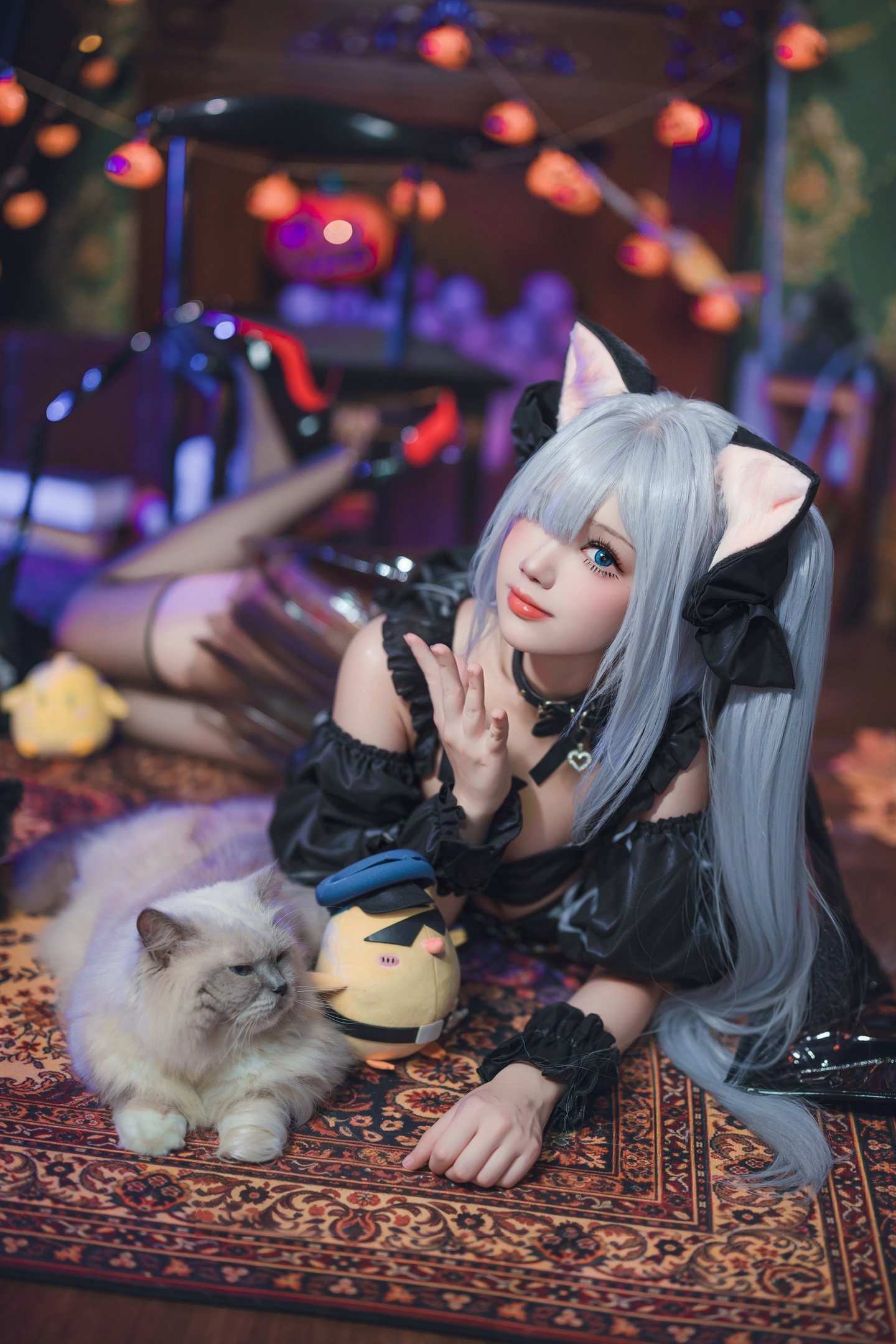 Tuyết Thanh Astra 24 Halloween Janus