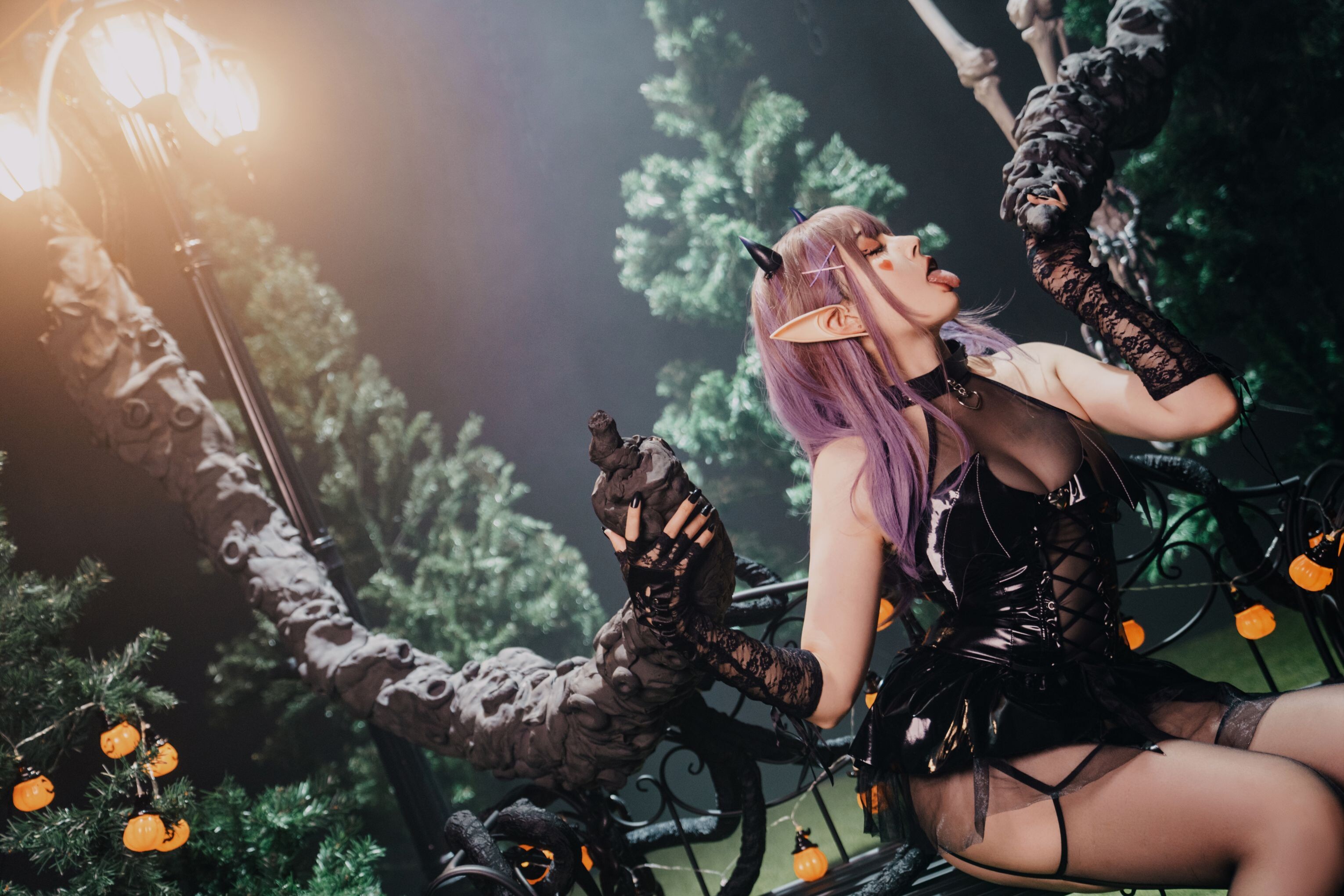 Natsuko - Halloween Phù thủy nhỏ 52P1V