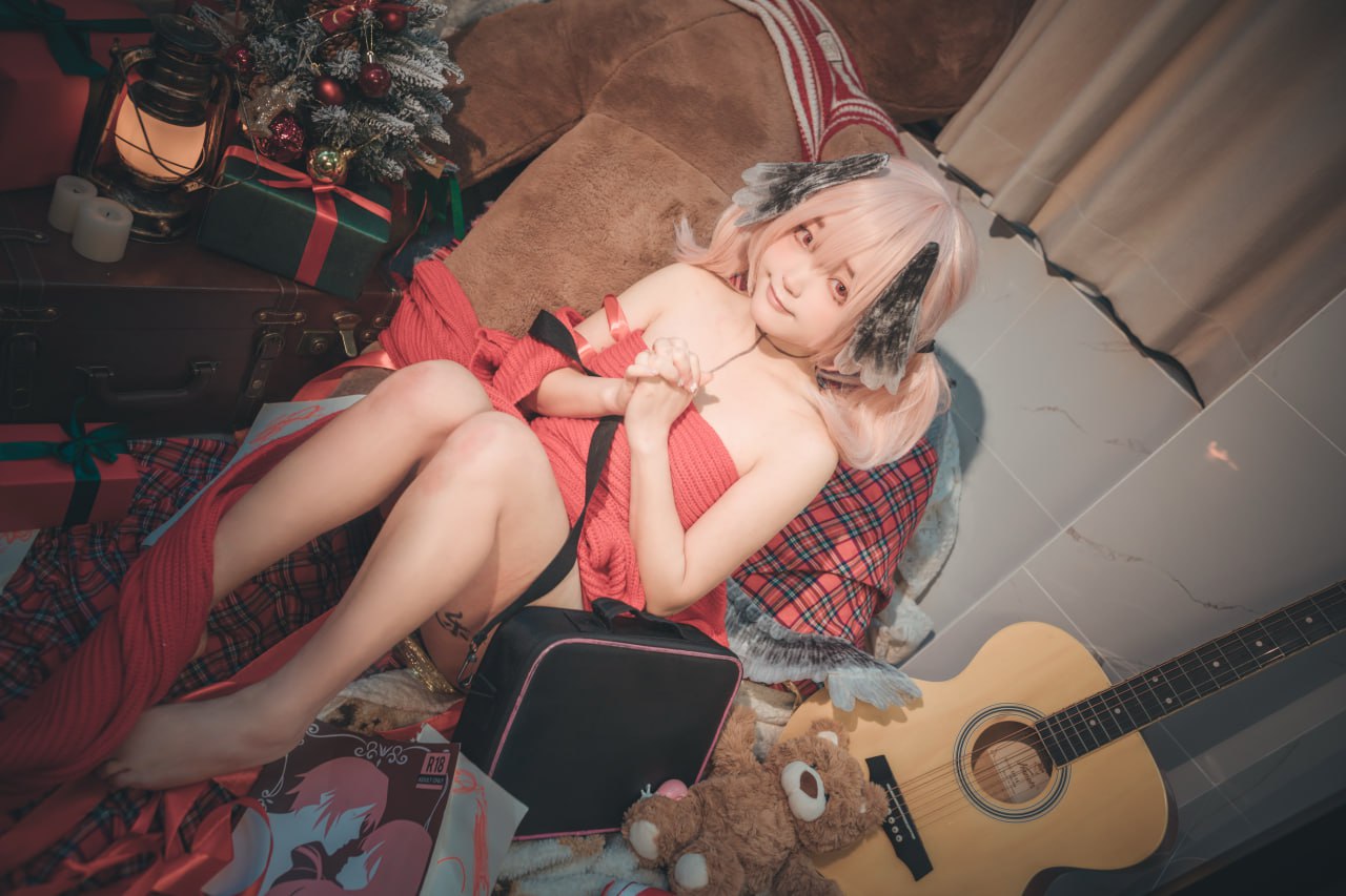 神澤永莉Suiri聖誕少女Cosplay寫真