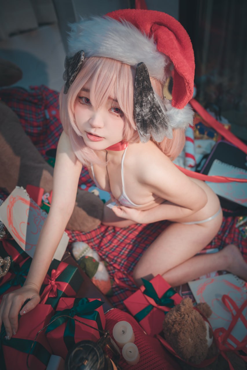 神澤永莉Suiri聖誕少女Cosplay寫真