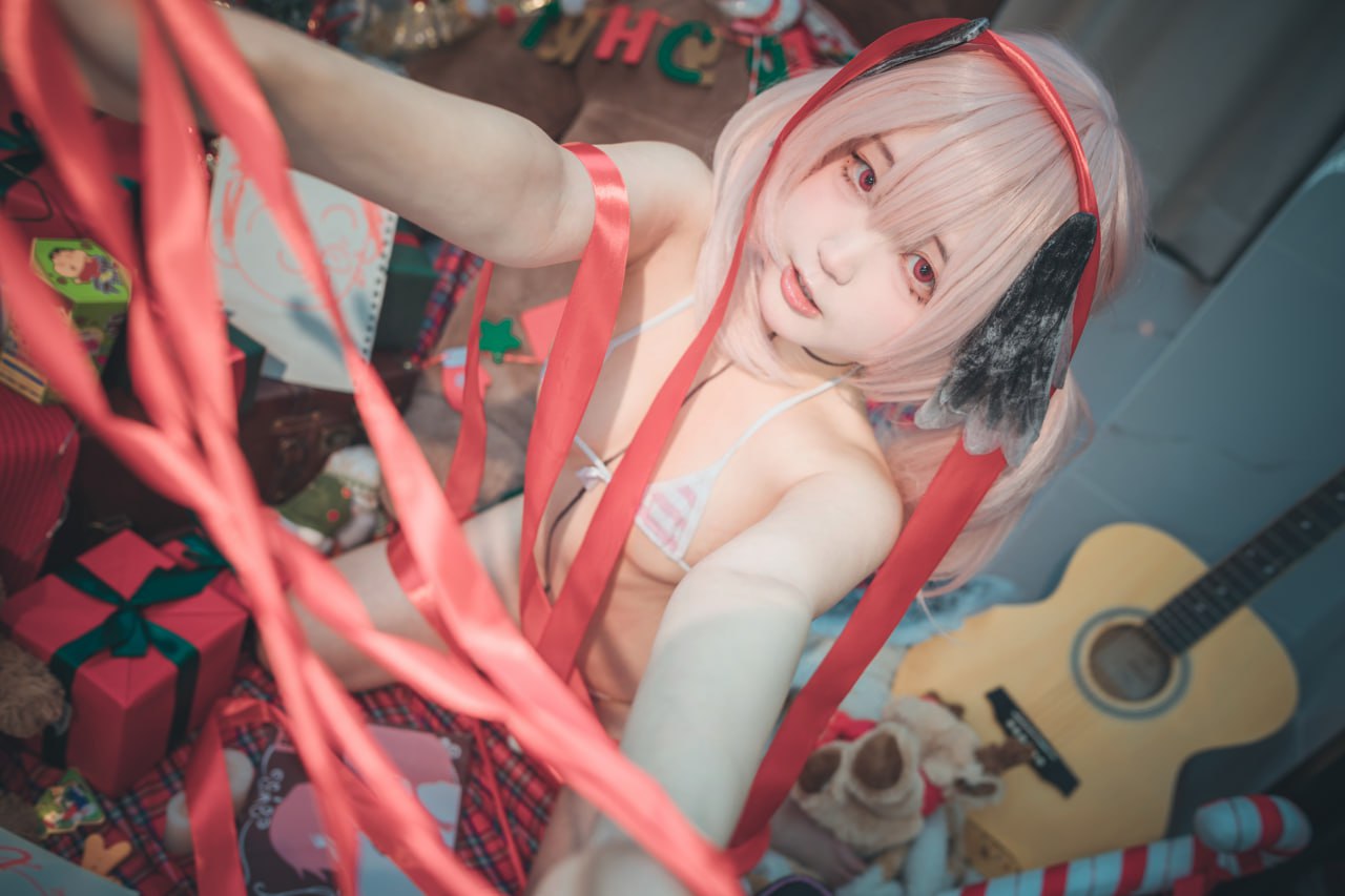 神澤永莉Suiri聖誕少女Cosplay寫真