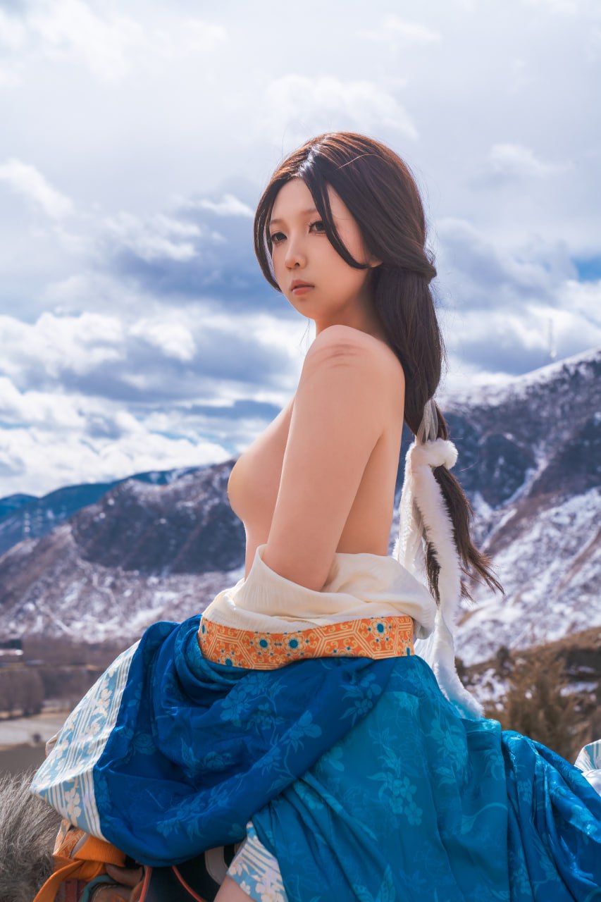 Xiao He Sweet Wine - Horse Riding, Fallen Kingdom Princess 37P
