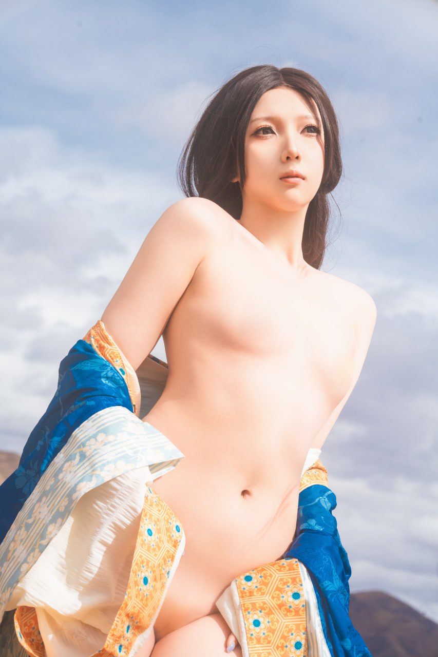 Xiao He Sweet Wine - Horse Riding, Fallen Kingdom Princess 37P