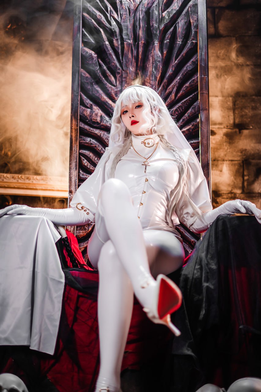 Natsuko - White Nun 60P1V