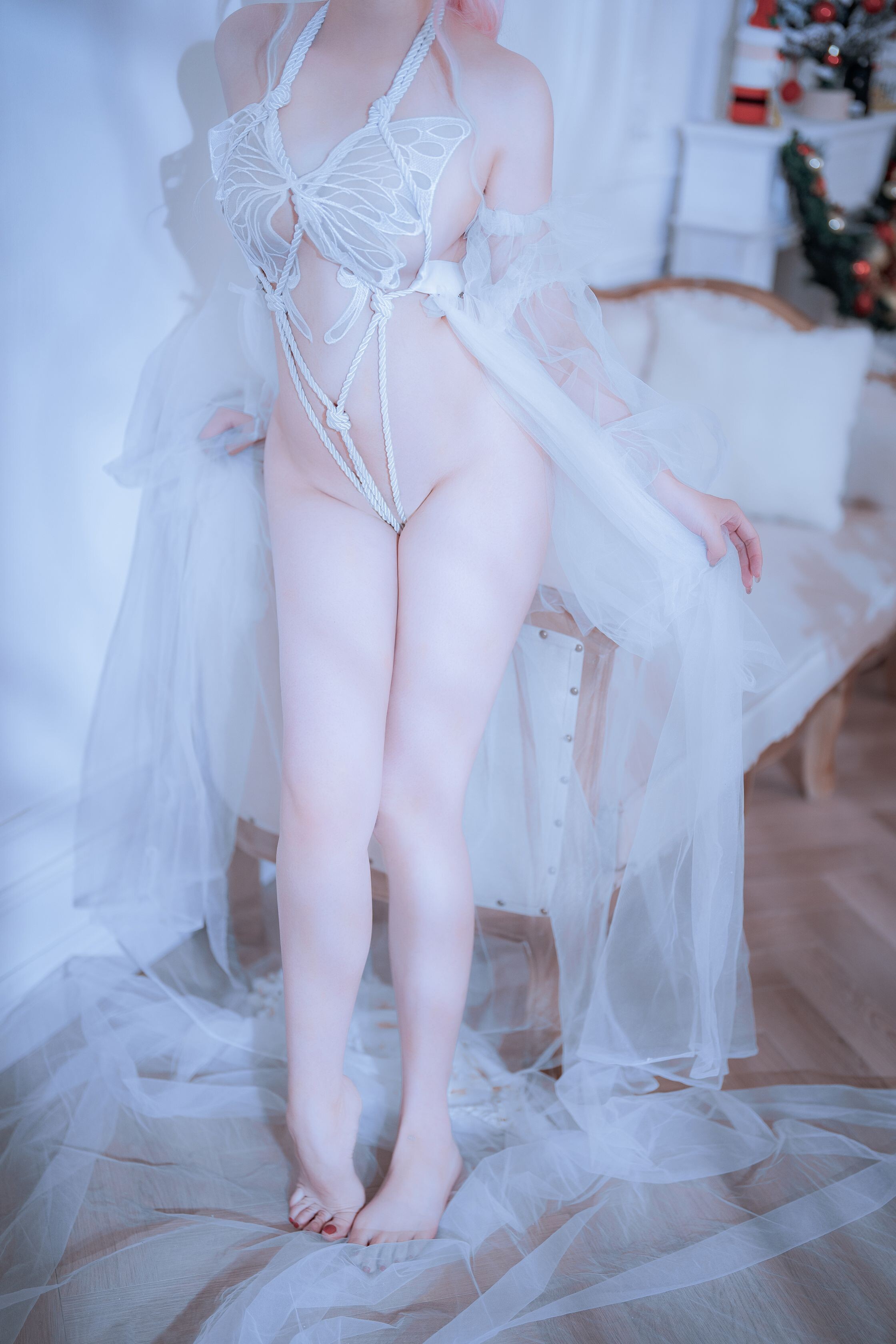 Natsuko Xia Xia Zi - Daytime Moth 61P