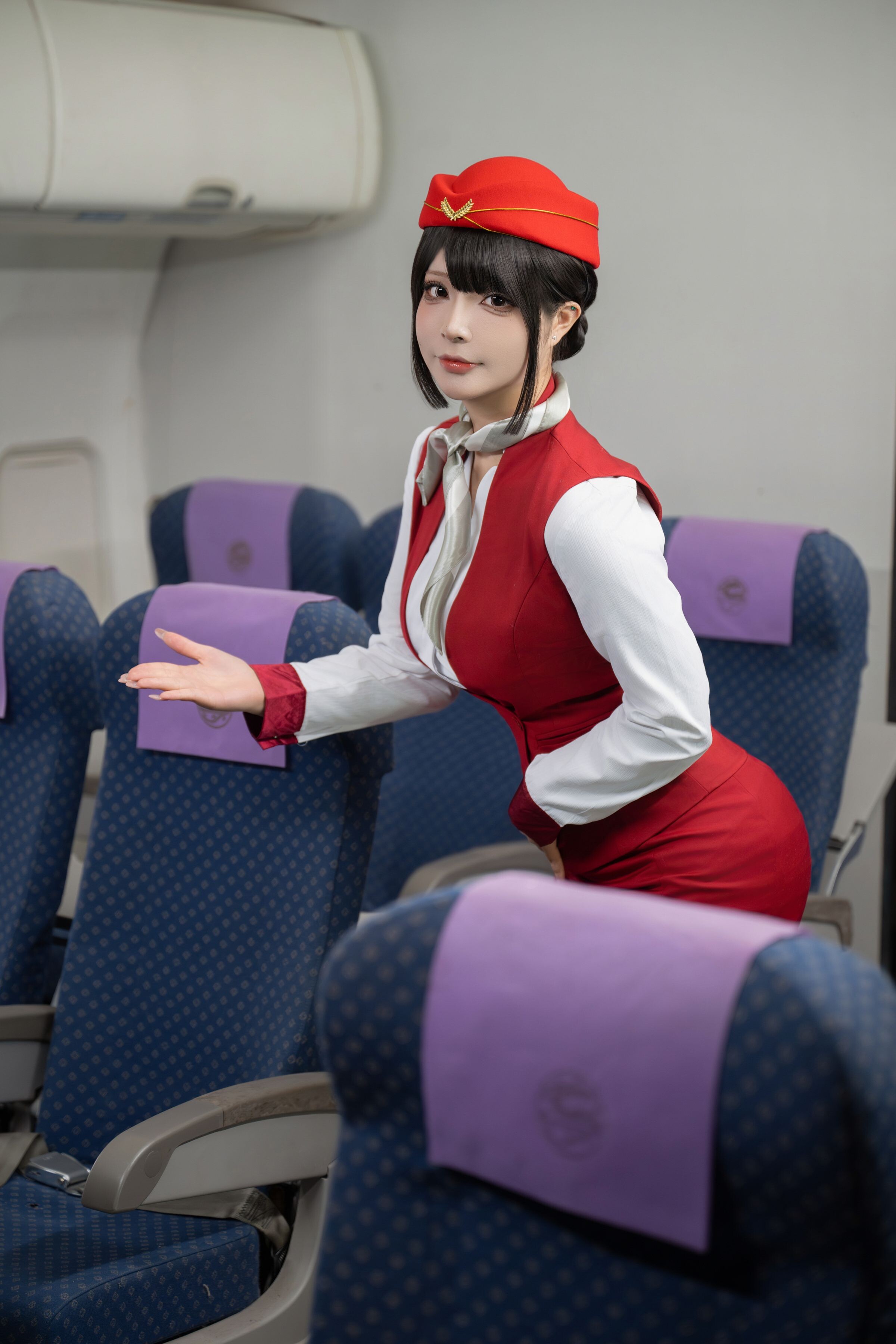 Bo anh Yuuhui Upgrade Service tiep vien 128P2V