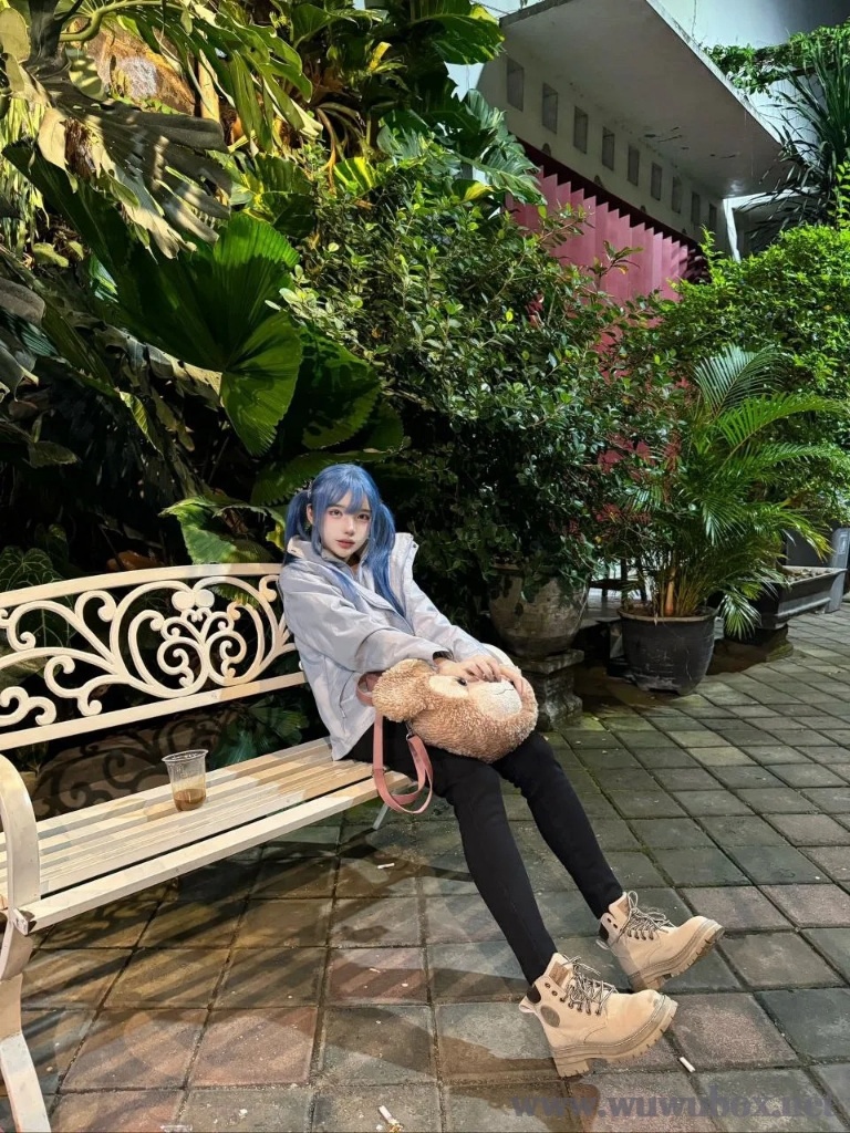 Hạch Sản Giàng - cosplay ảnh
