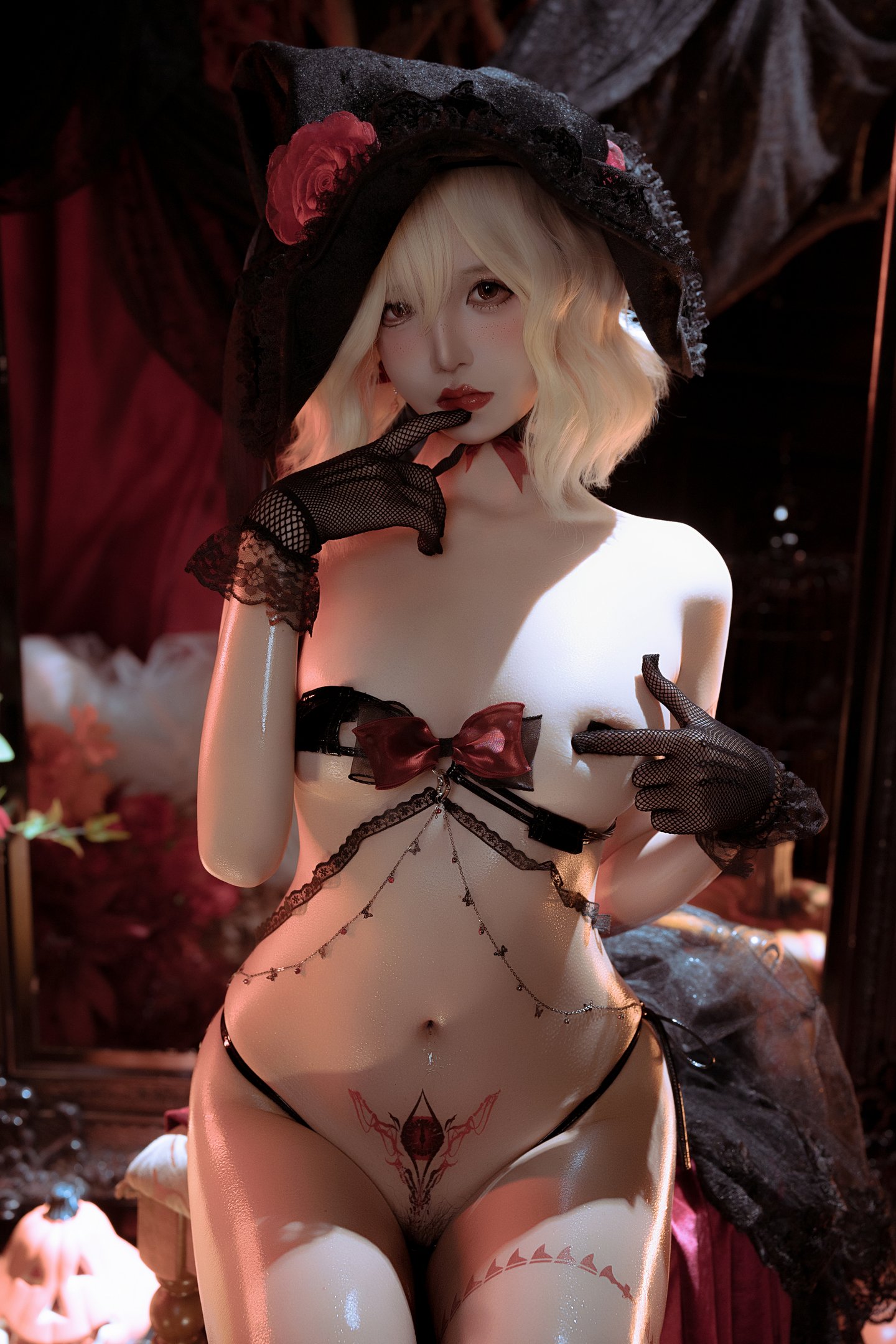 アクンかおり - 魔女の姉 162P