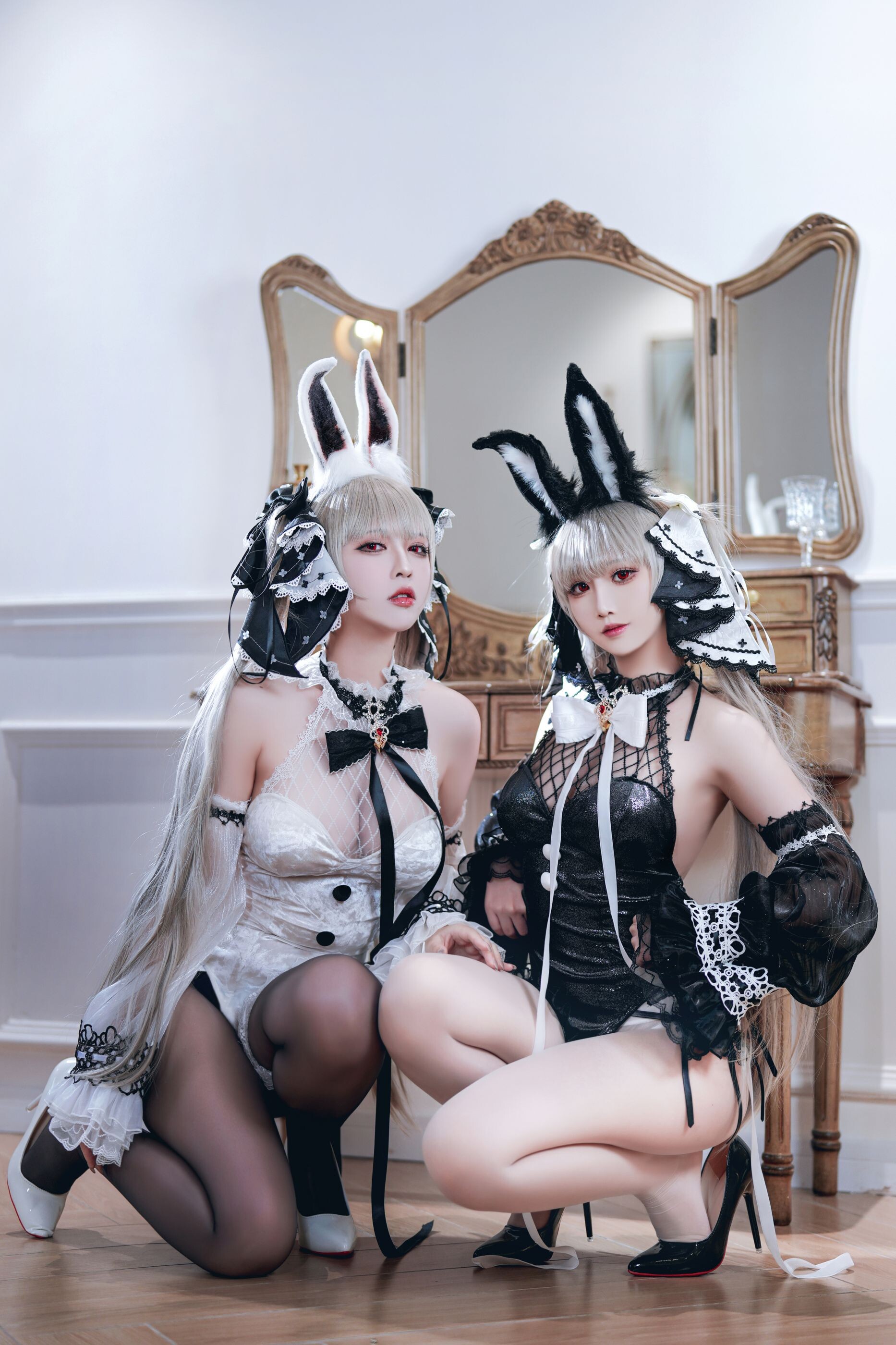 Mian Bing Xian Er and Ban Ban Zi Kewei Bunny 57P1V