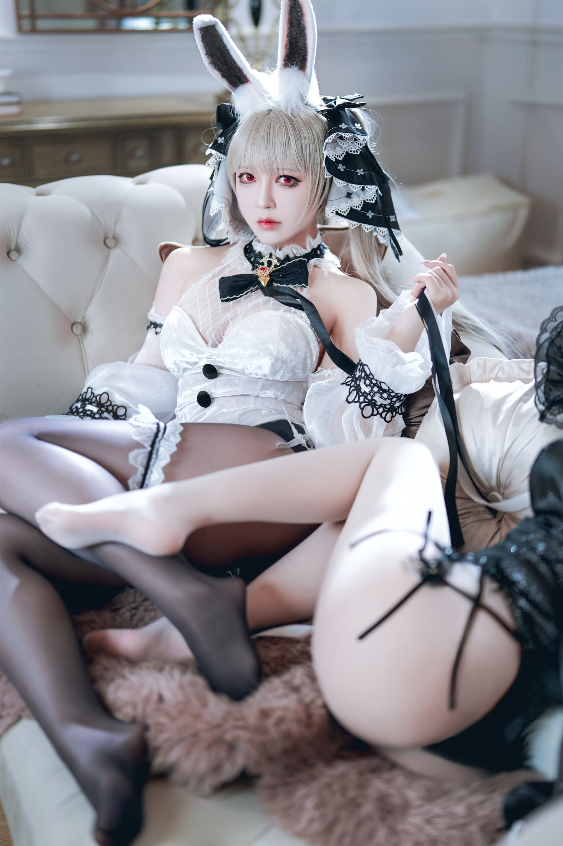 Mian Bing Xian Er and Ban Ban Zi Kewei Bunny 57P1V