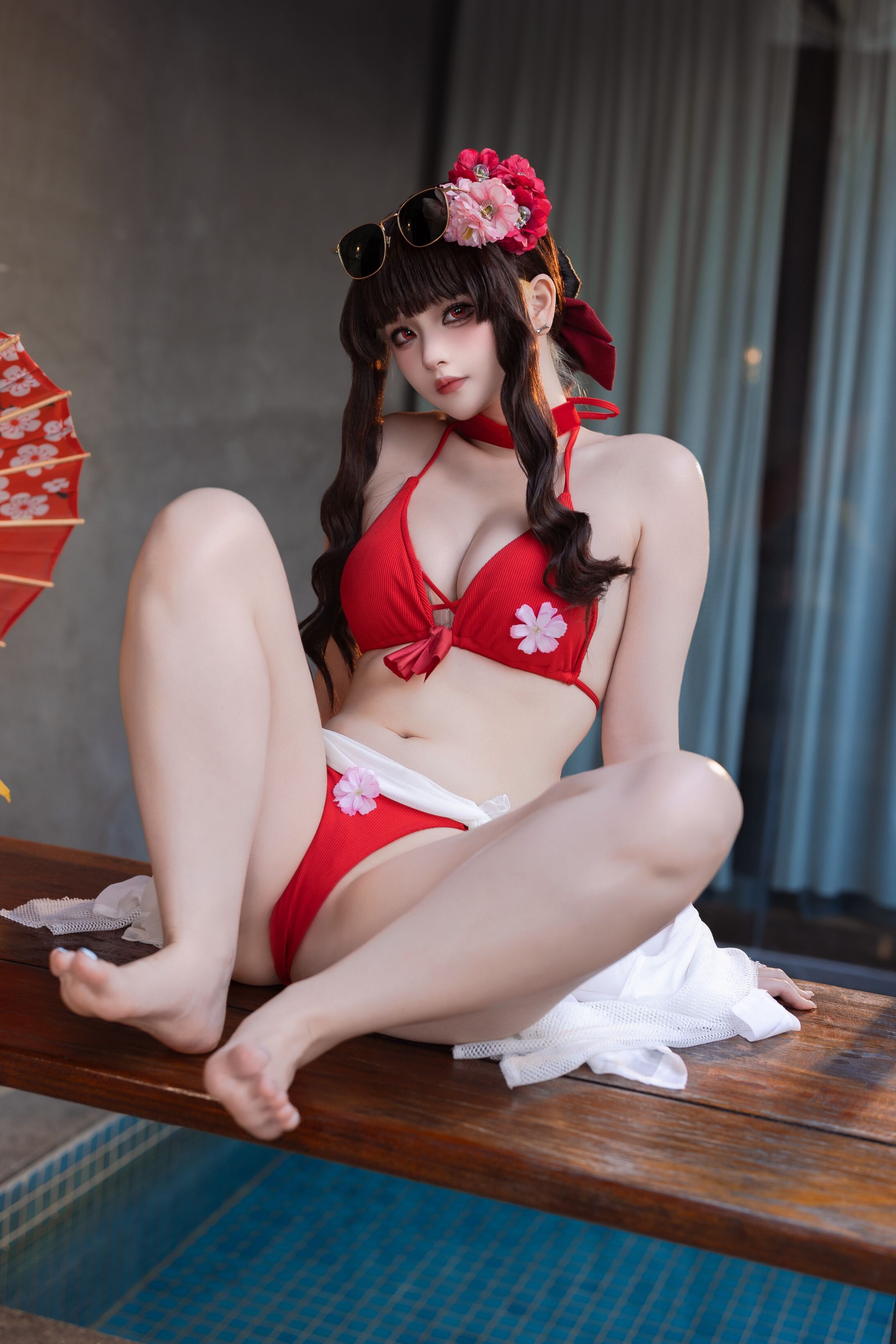 Yuyu - Áo tắm hoa anh đào