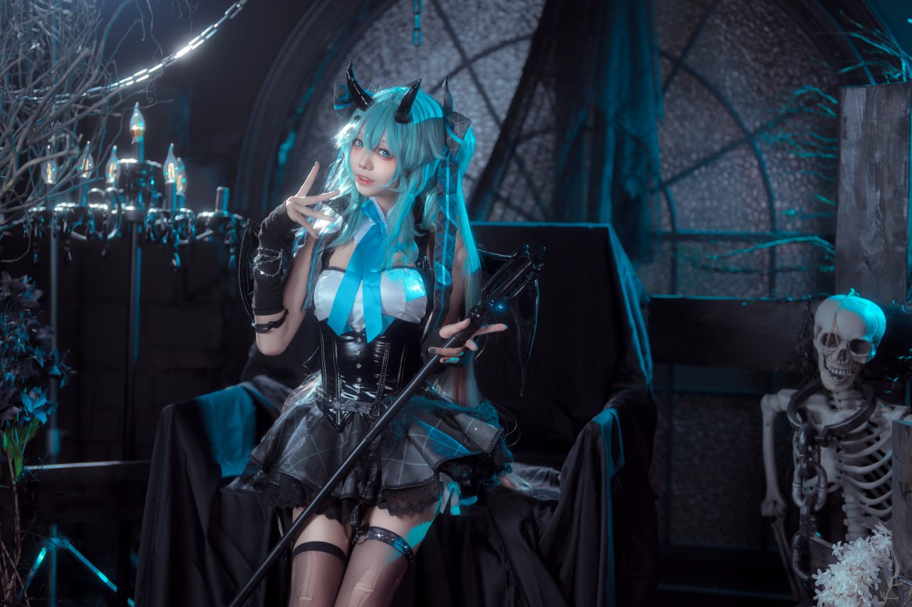 艾西aiwest - 初音小惡魔