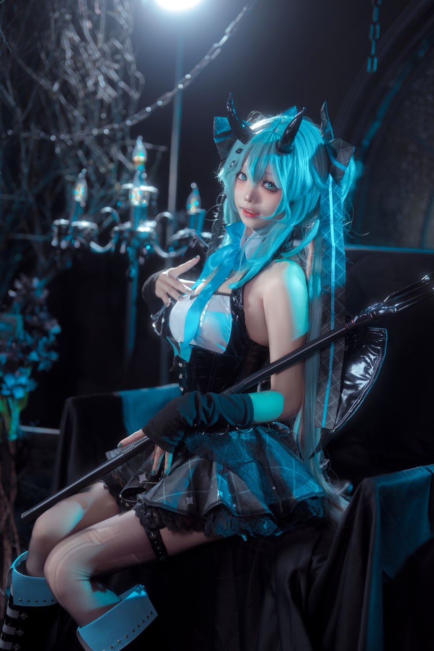 艾西aiwest - 初音小惡魔