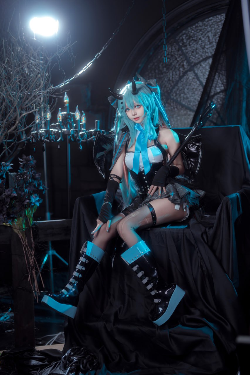 艾西aiwest - 初音小惡魔