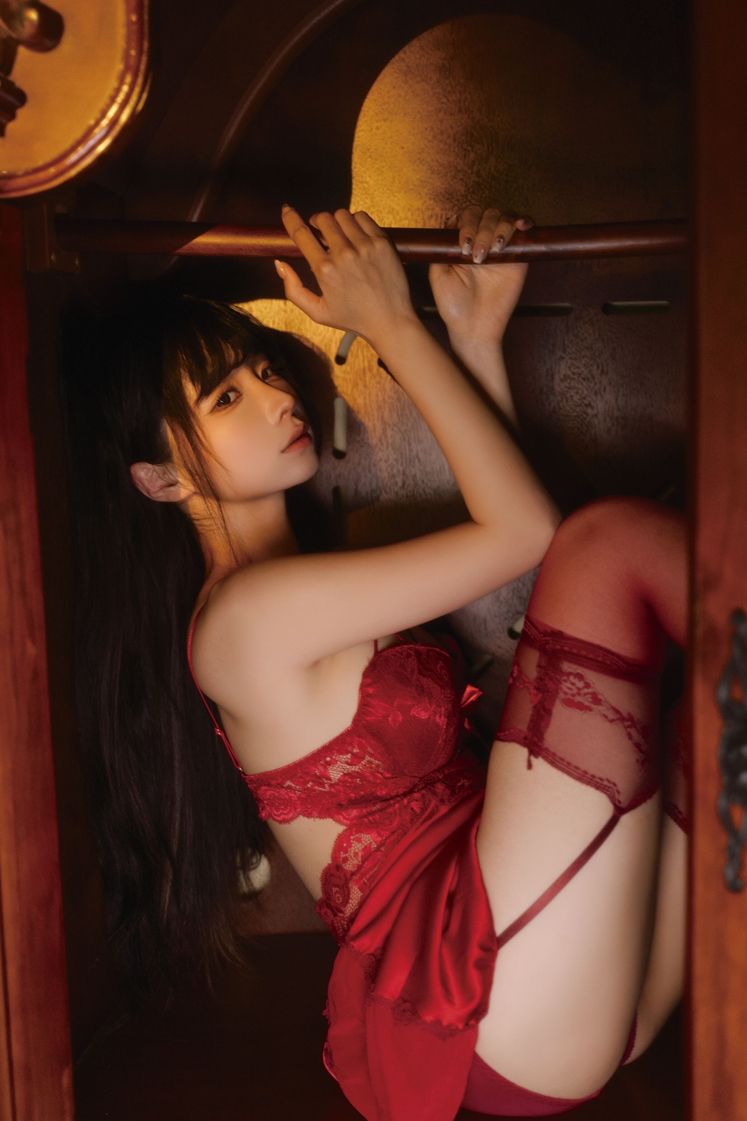 Chun Mo Mo - Tủ 81P