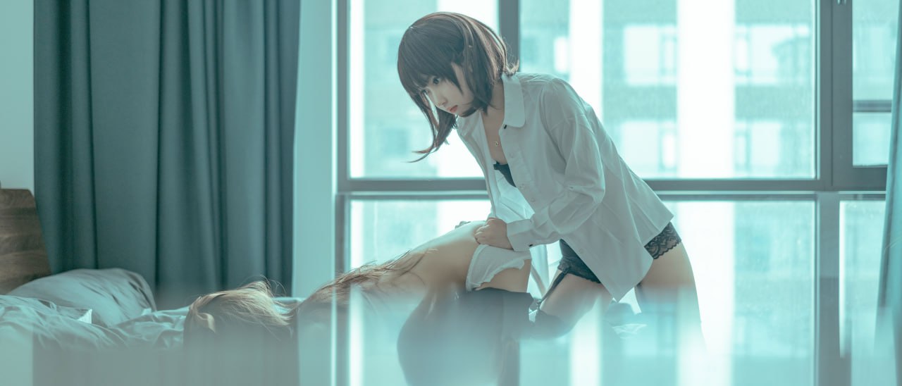 Bo anh Yuuhui va Chun Momo Professor's Prank 02