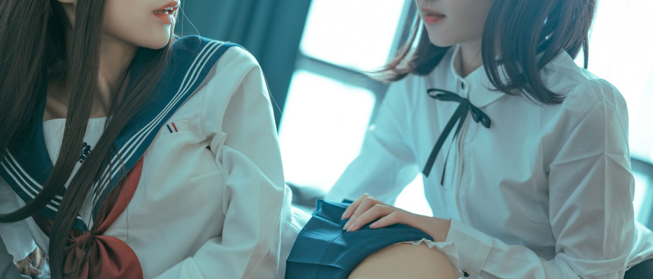 Bo anh Yuuhui va Chun Momo Professor's Prank 02