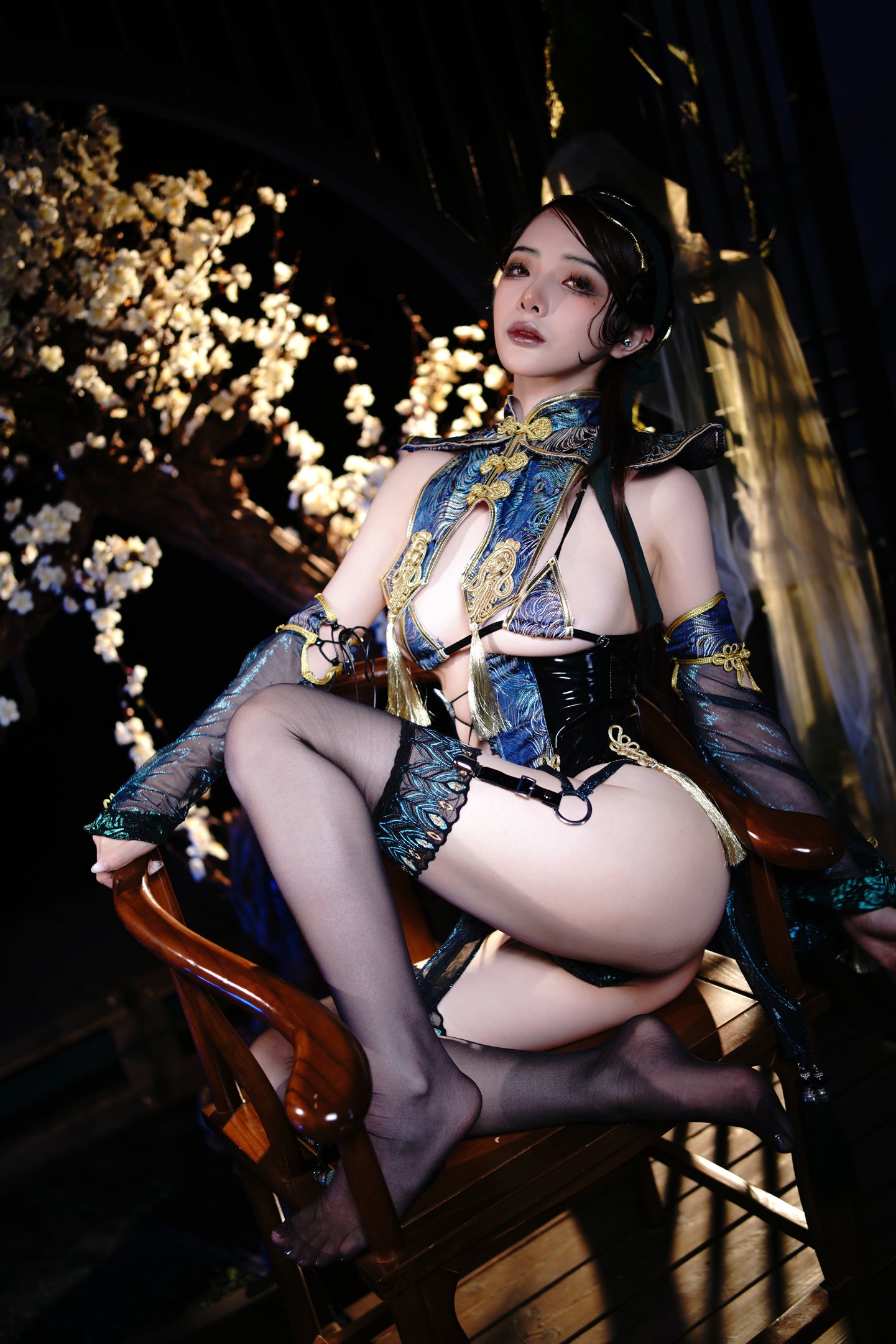 雯妹 không hợp lý - Thanh Xà 72P