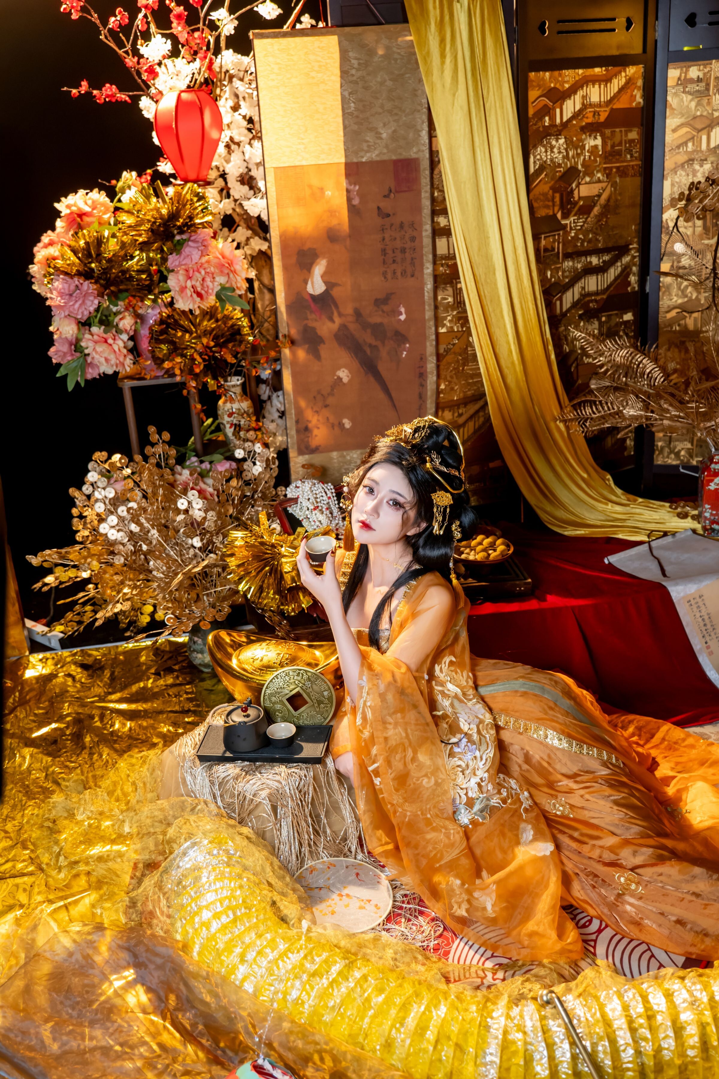 Year by Year - Golden Snake Celebrates the New Year