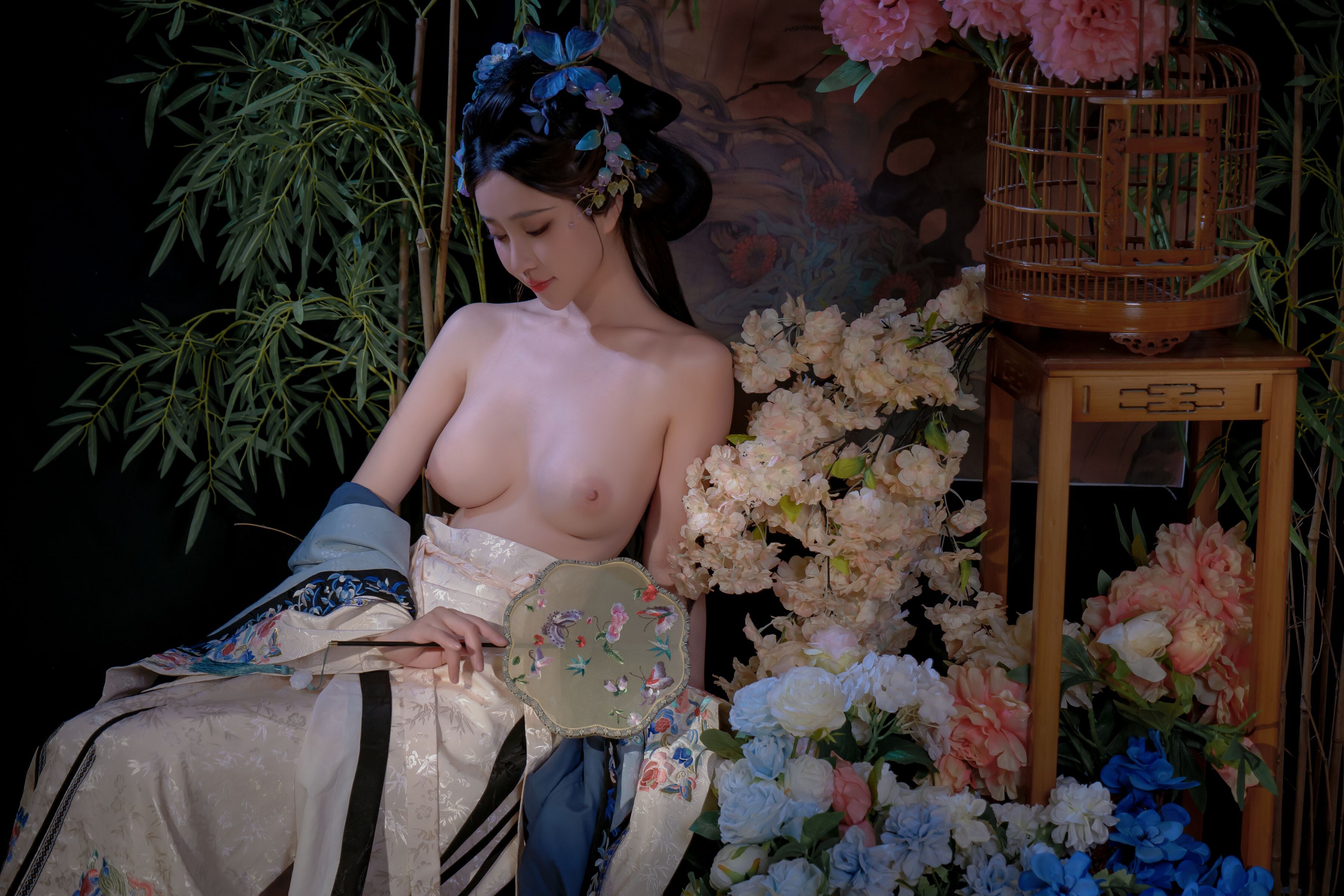 Niên Niên - Sơ Lan Lăng