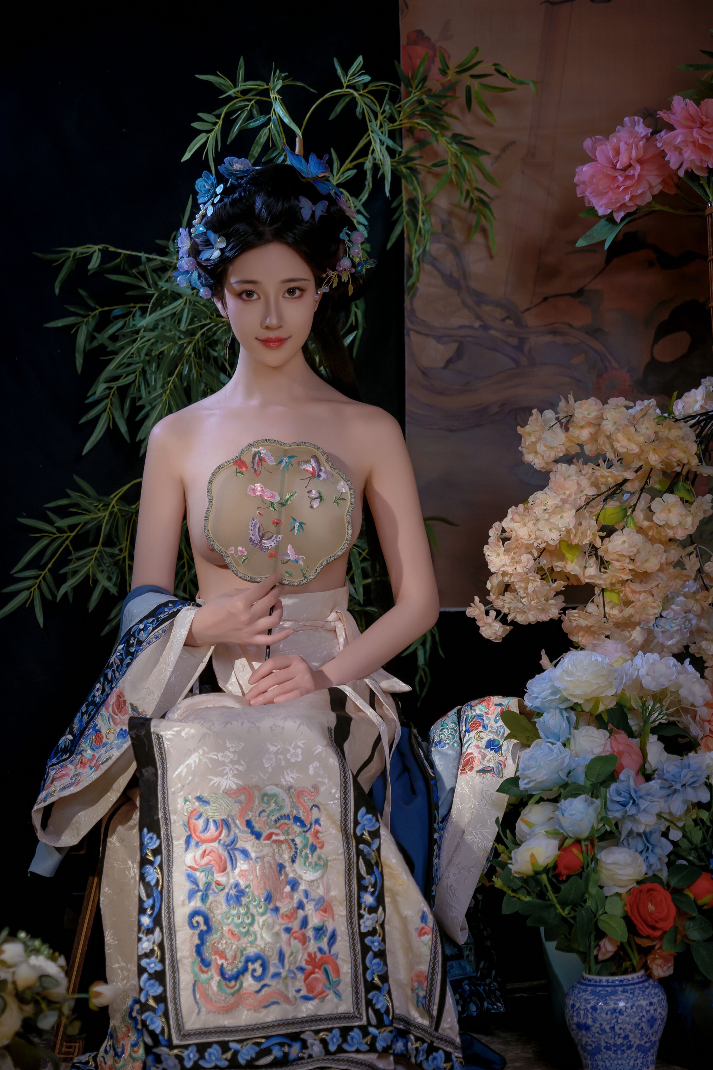 Niên Niên - Sơ Lan Lăng