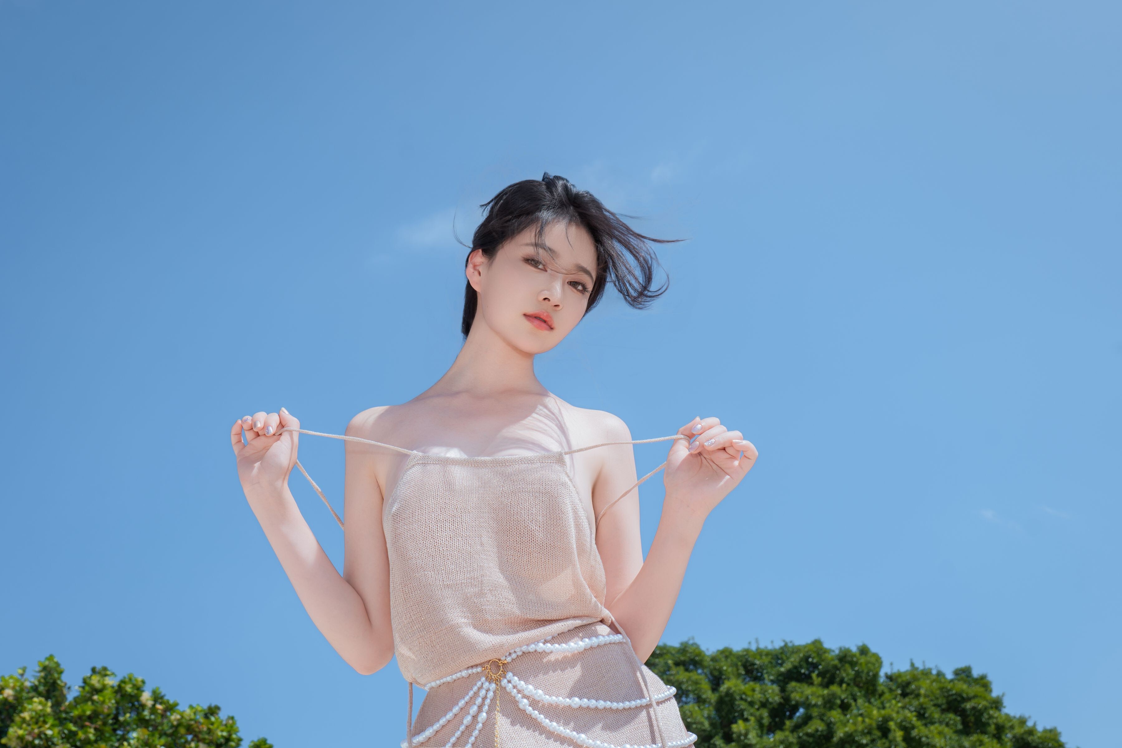 Niannian Nnian Muse Beach Glamour Photo Set