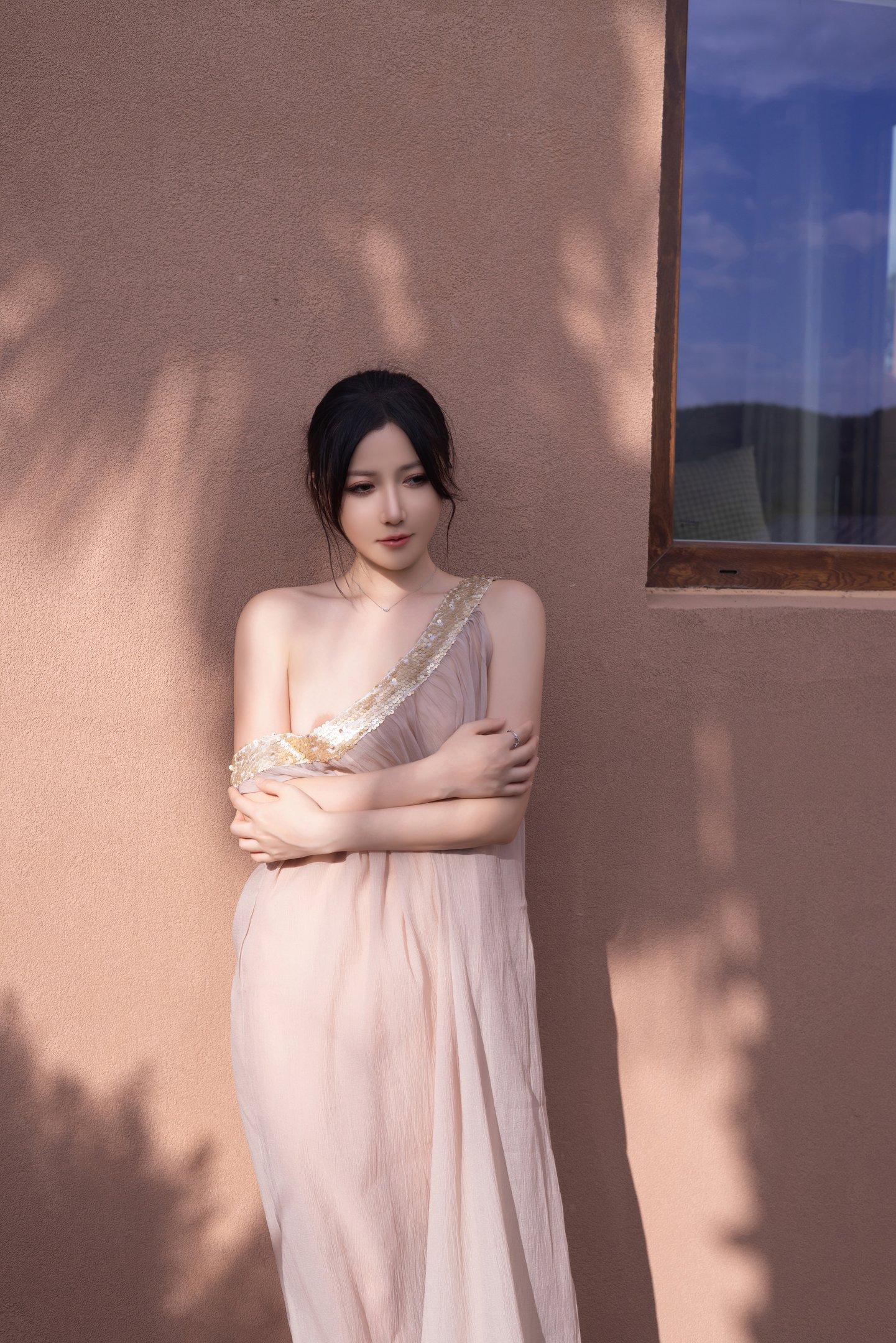 鱼子酱Fish - 抹胸女人 101P