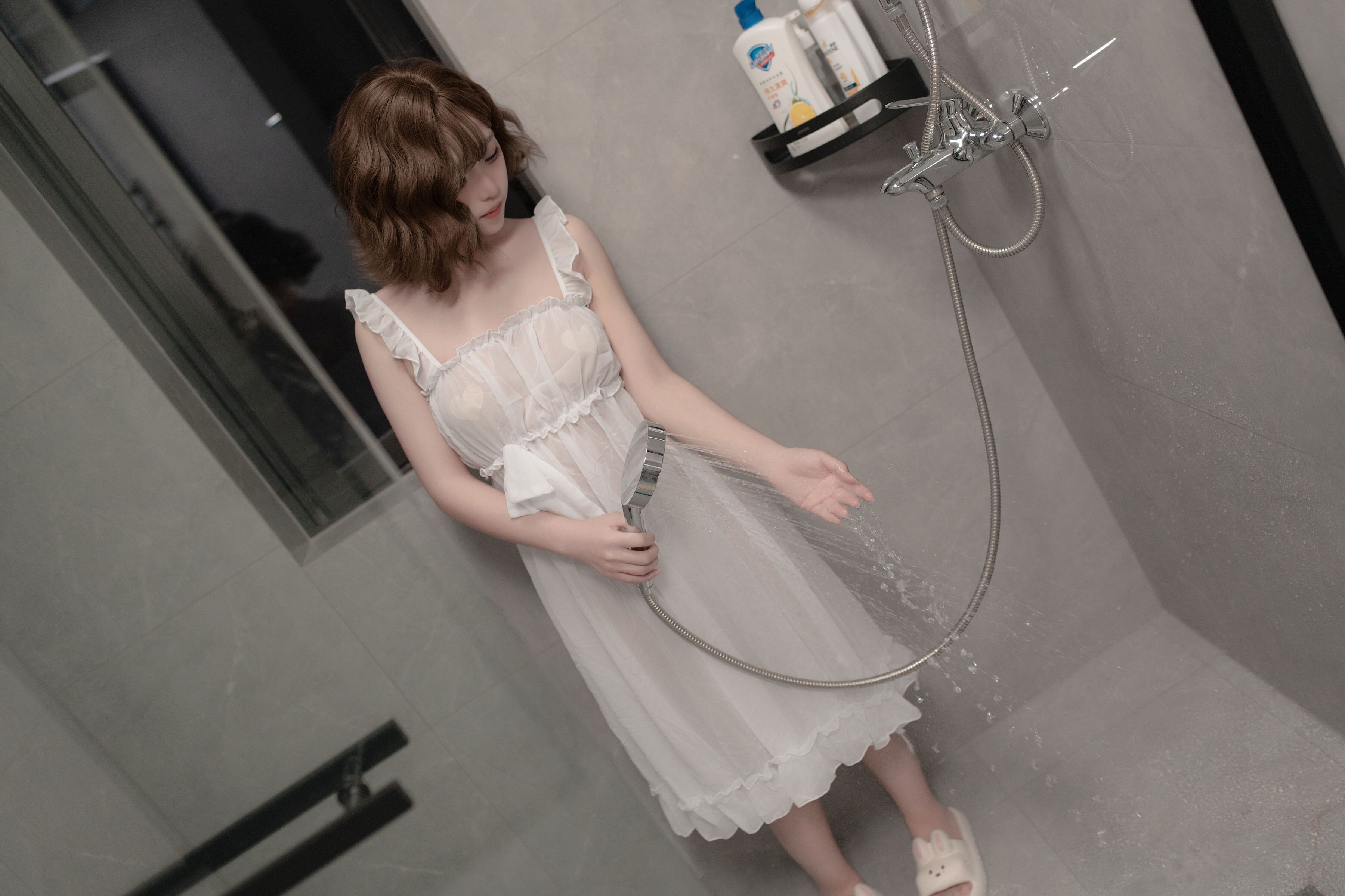 Bangni Bonnie Bộ Ảnh Thân Ướt