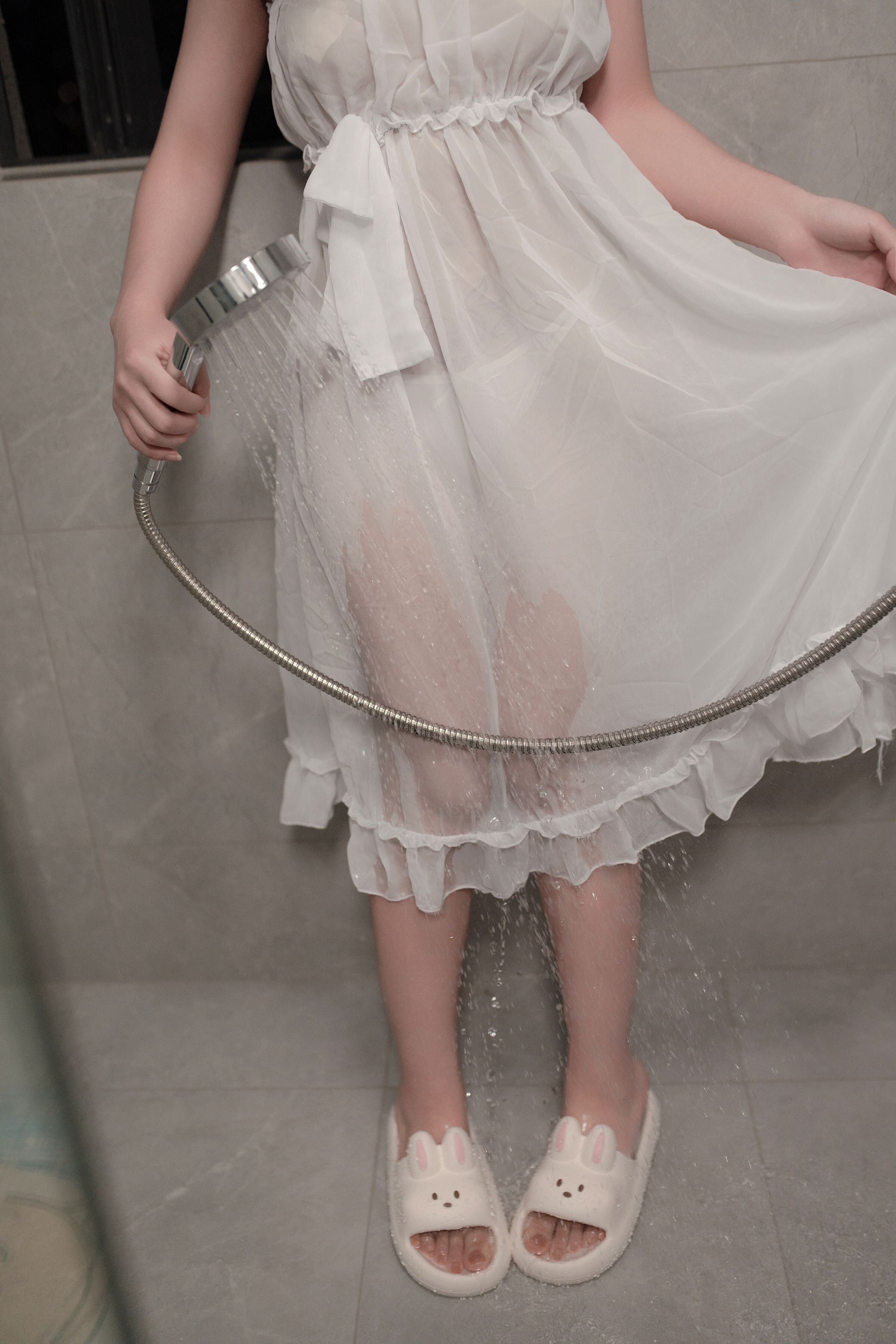 Bangni Bonnie Bộ Ảnh Thân Ướt
